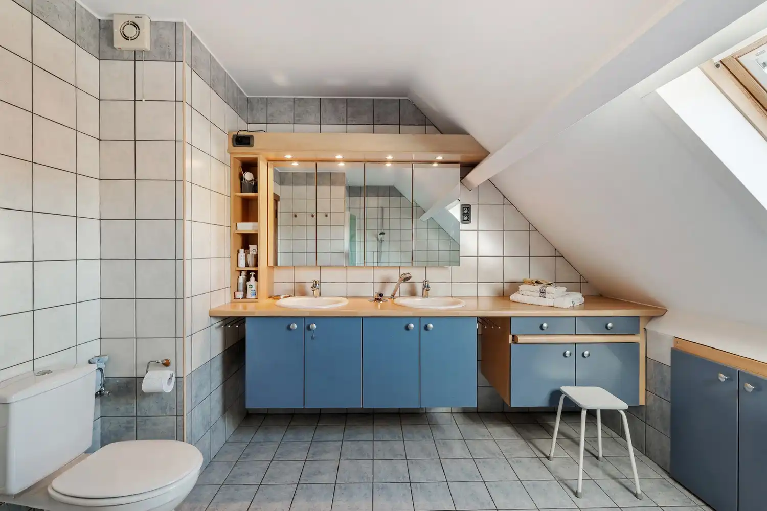Instapklare woning (EPC B) met 3 slpkrs, garage en tuin te Hulshout foto 13