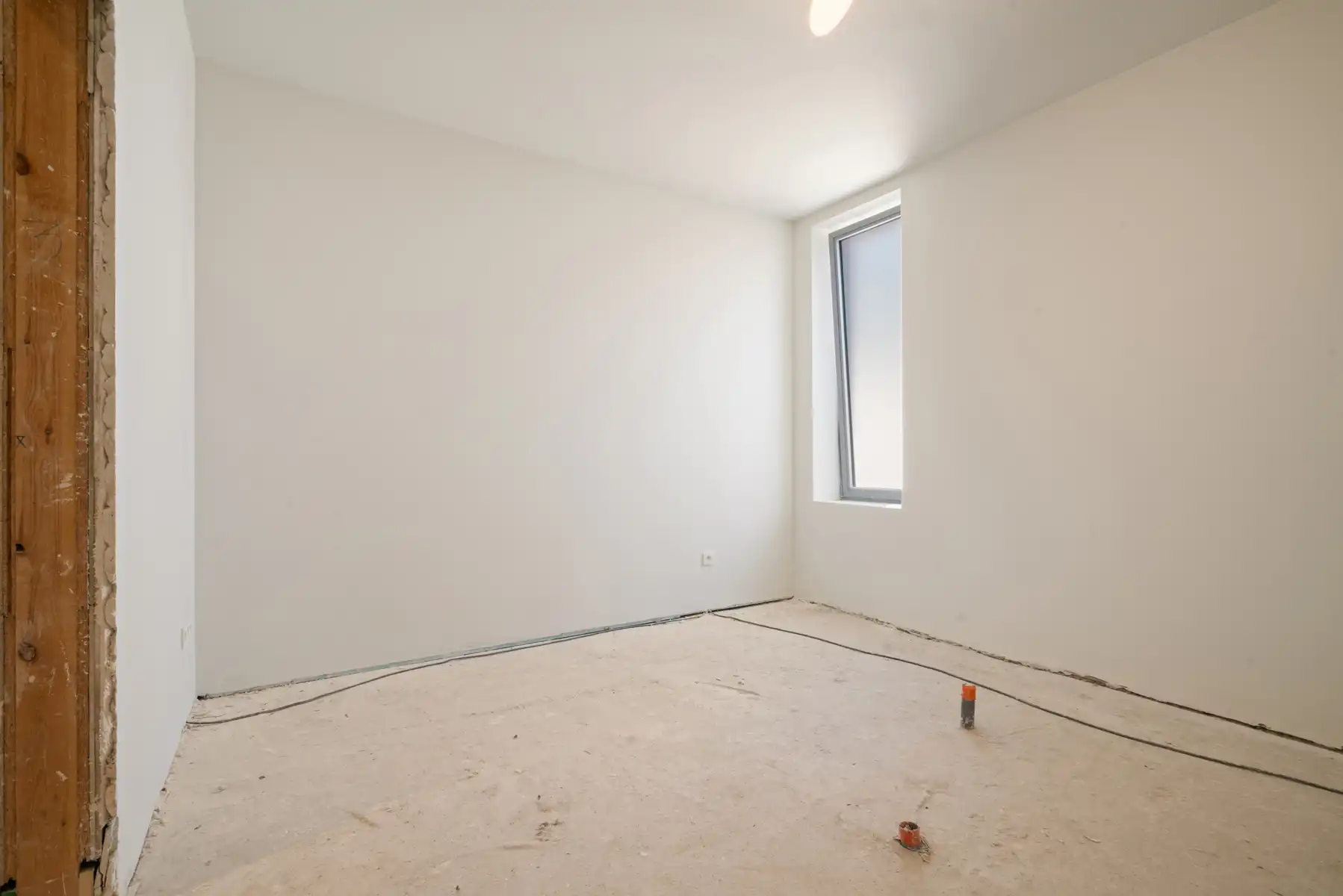 Gebouw voor gemengd gebruik met bovenliggend appartement  foto 12