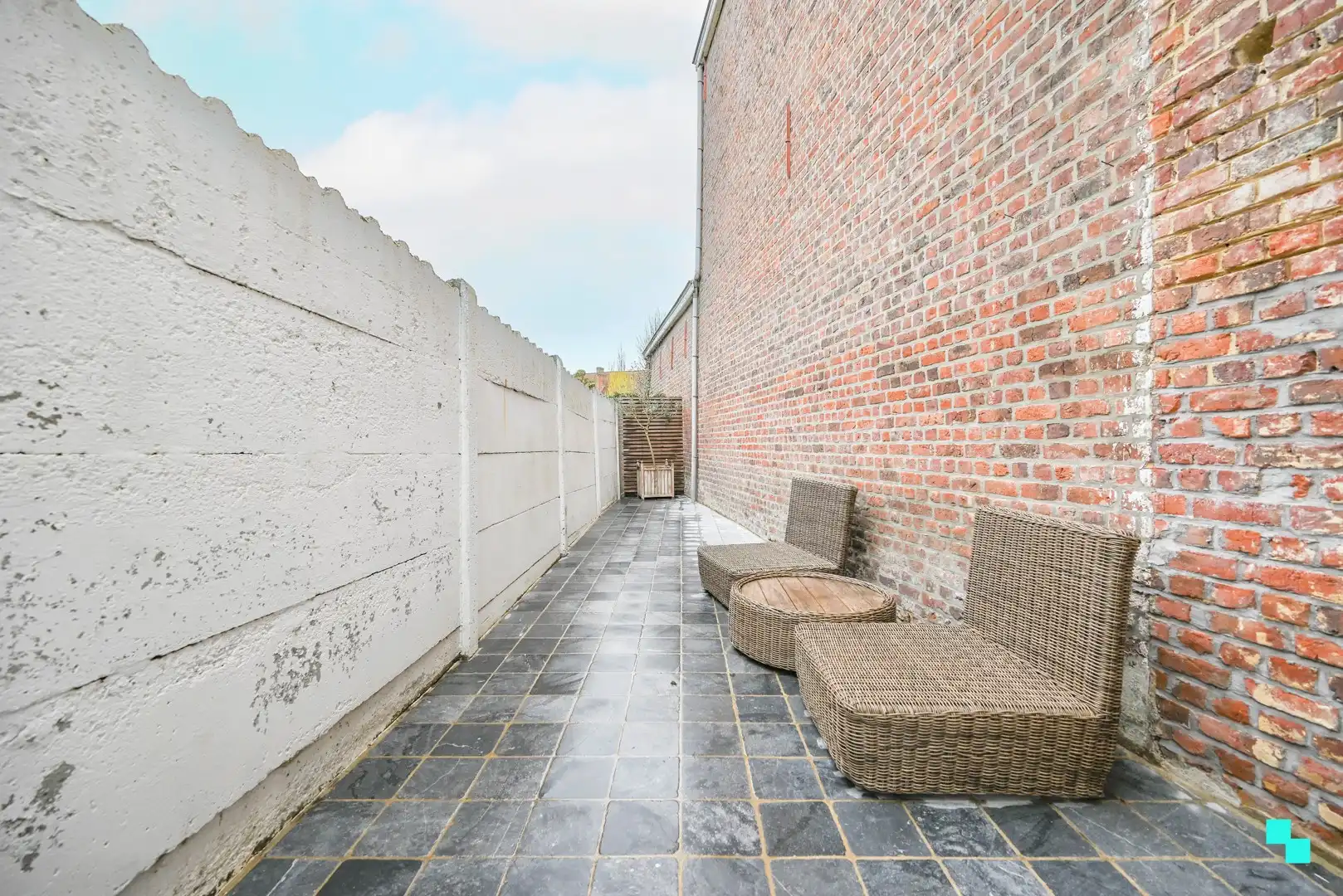 Instapklare starterswoning in Deerlijk foto 27