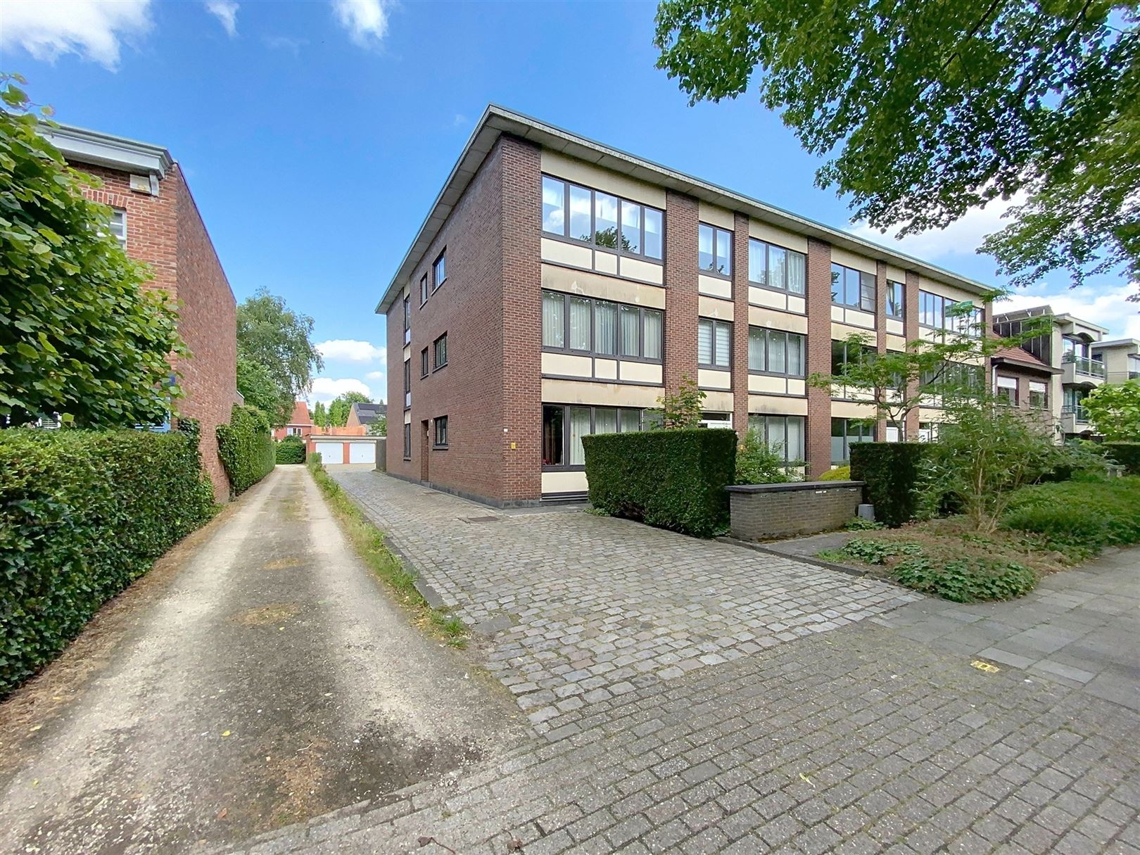 Appartement met terras te Brasschaat  foto 9