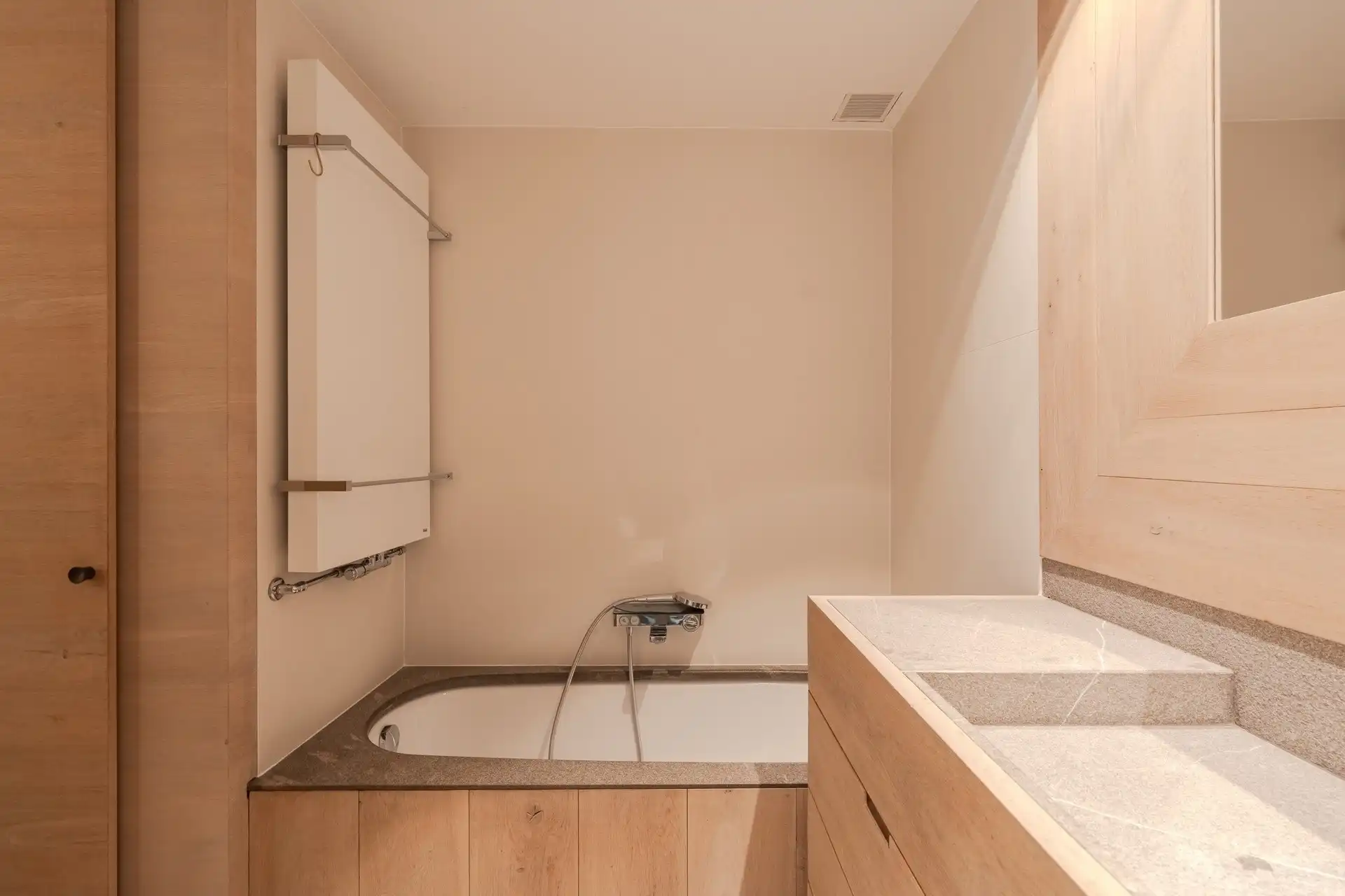Exclusief en uitzonderlijk lichtrijk designappartement in het hart van Knokke-Zoute foto 33