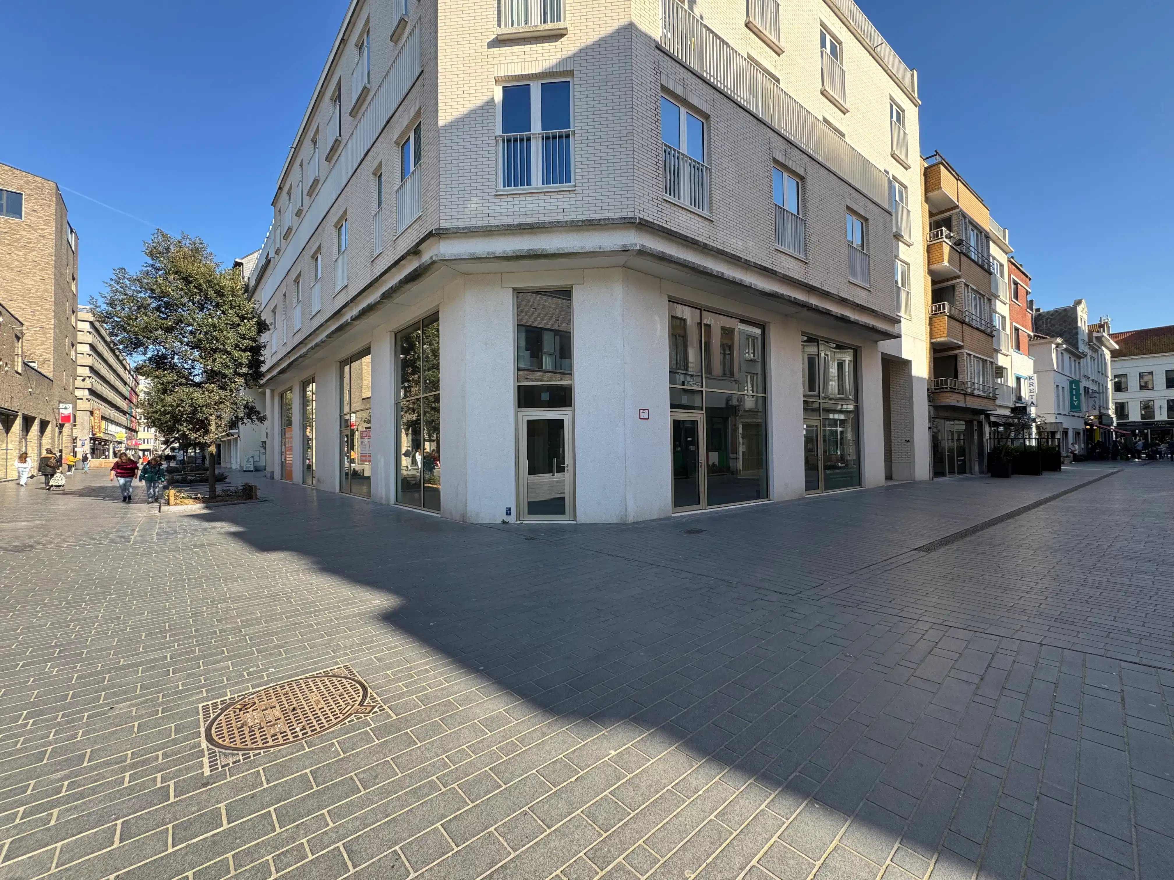 Commercieel te huur Hertstraat 9A - 8400 Oostende