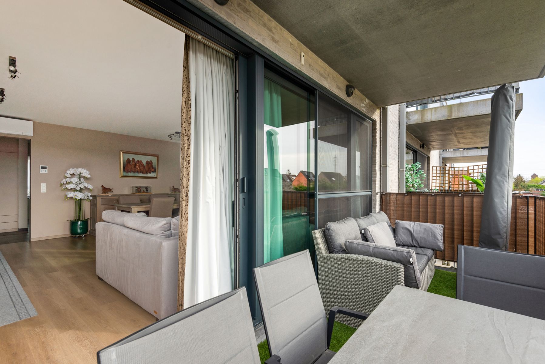 Modern en ruim appartement te koop op toplocatie. foto 15
