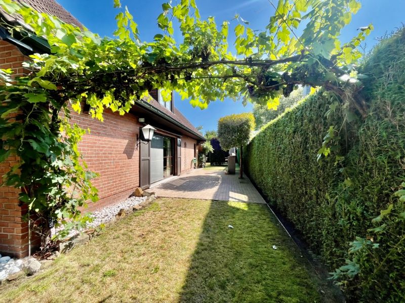 CHARMANTE VILLA IN RUSTIGE WOONWIJK MET UITSTEKENDE LIGGING foto 15