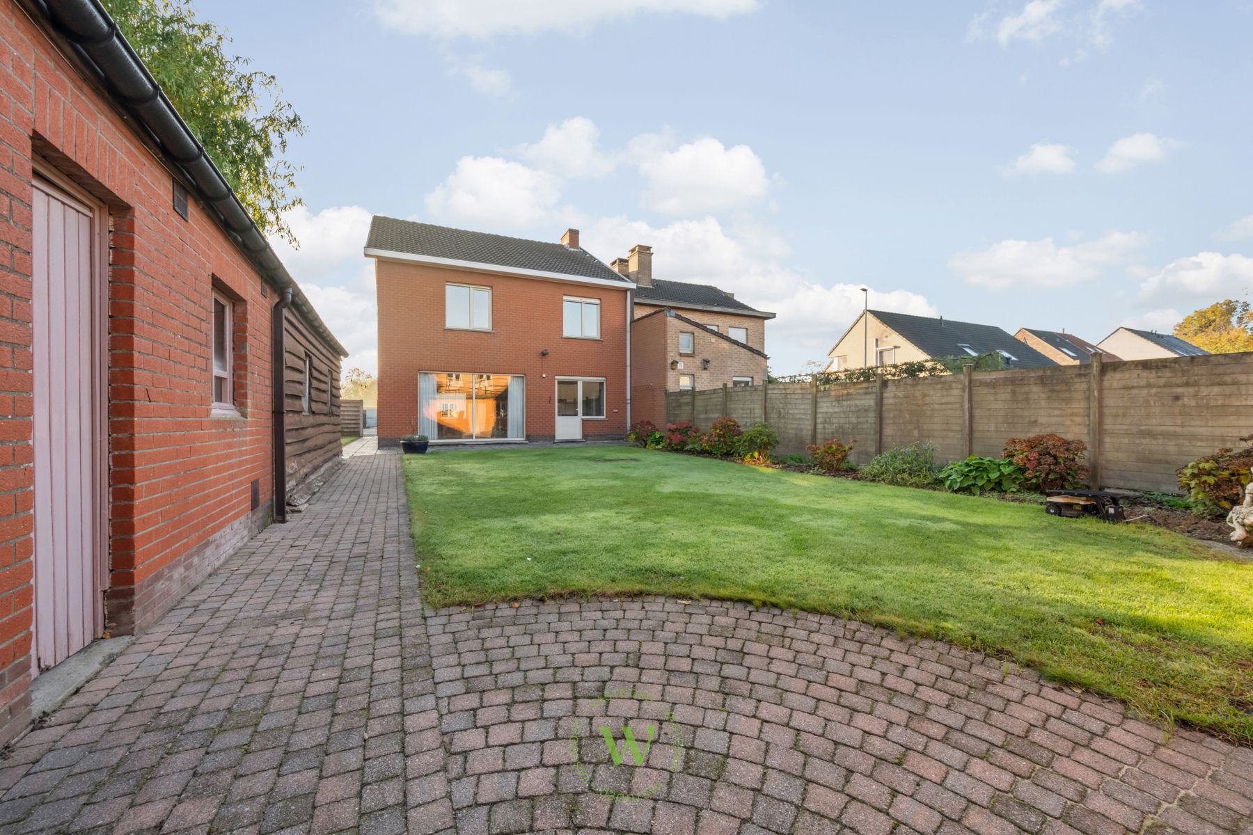 Lichtrijke woning met 4 slpks en bijgebouw Sint-Michiels foto 24