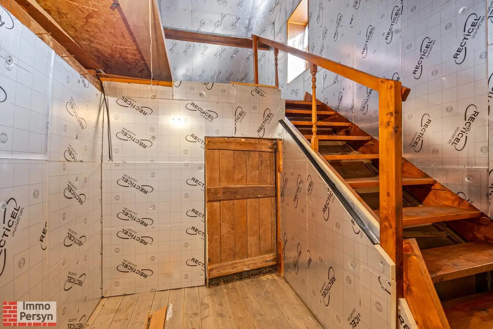Vrijstaande woning met werkplaats op ruim perceel in landelijke omgeving foto 30