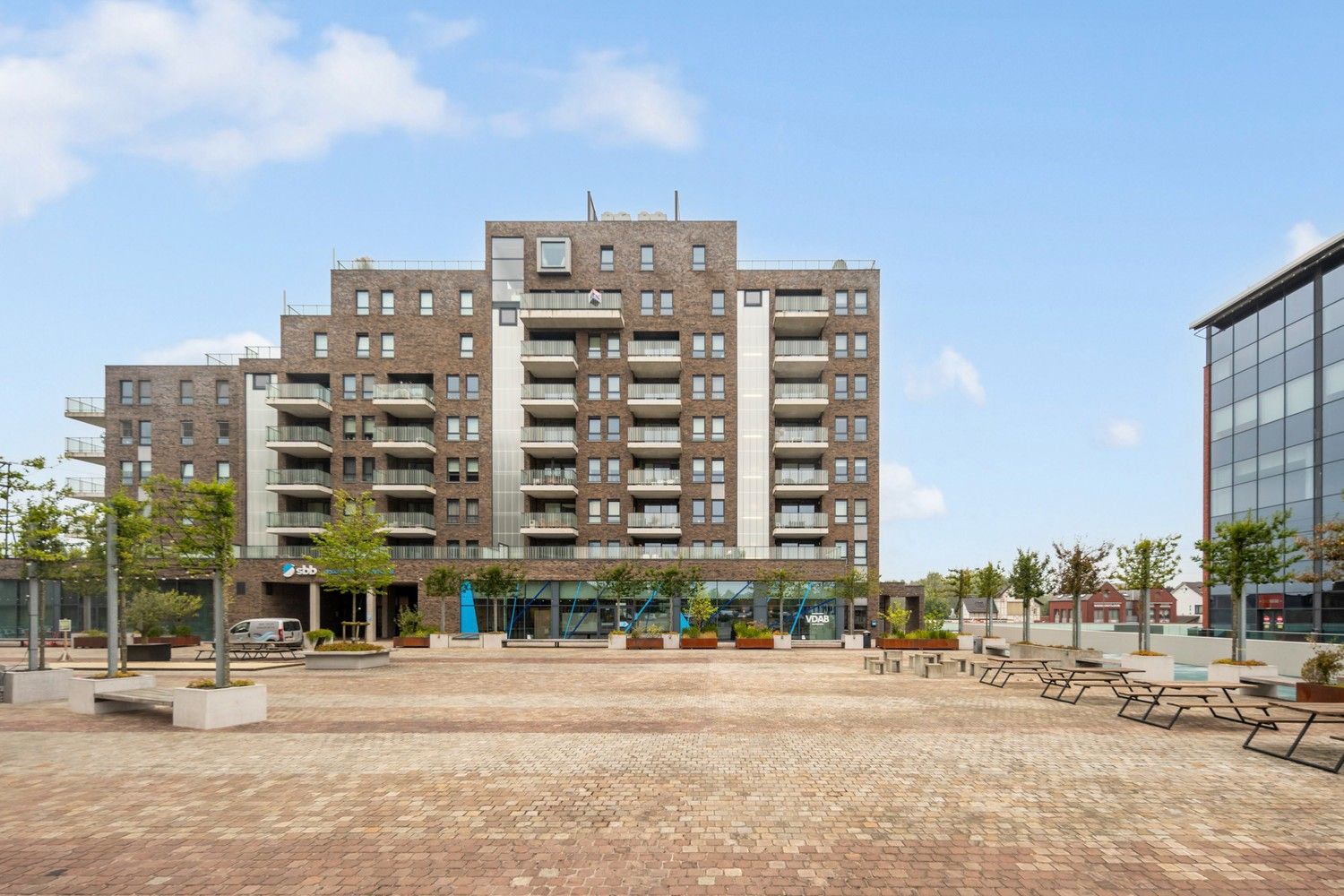 Exclusief appartement in de stadsrand van Sint-Truiden foto 2
