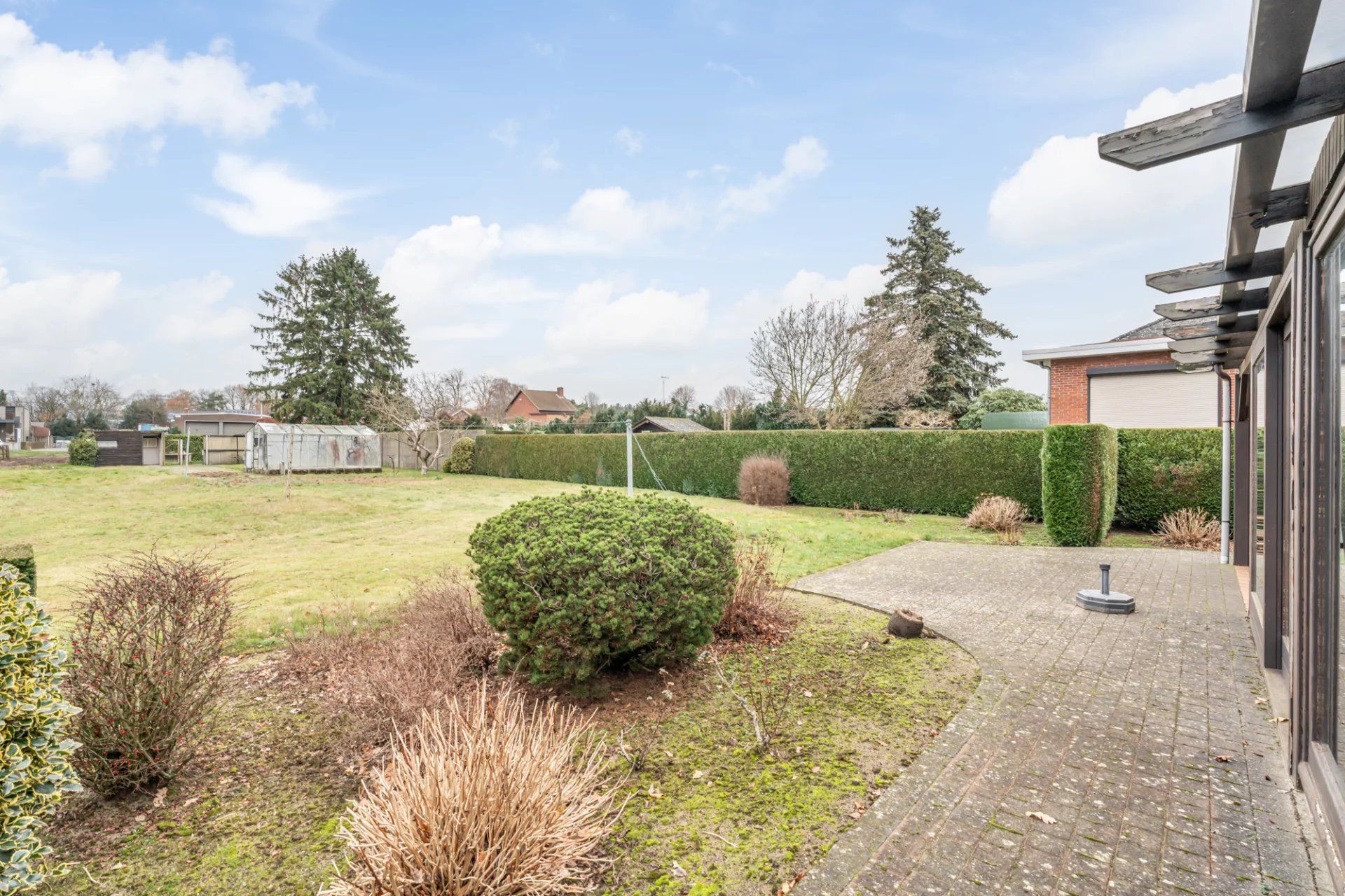 Gezinswoning op ruim perceel te Heusden foto 16