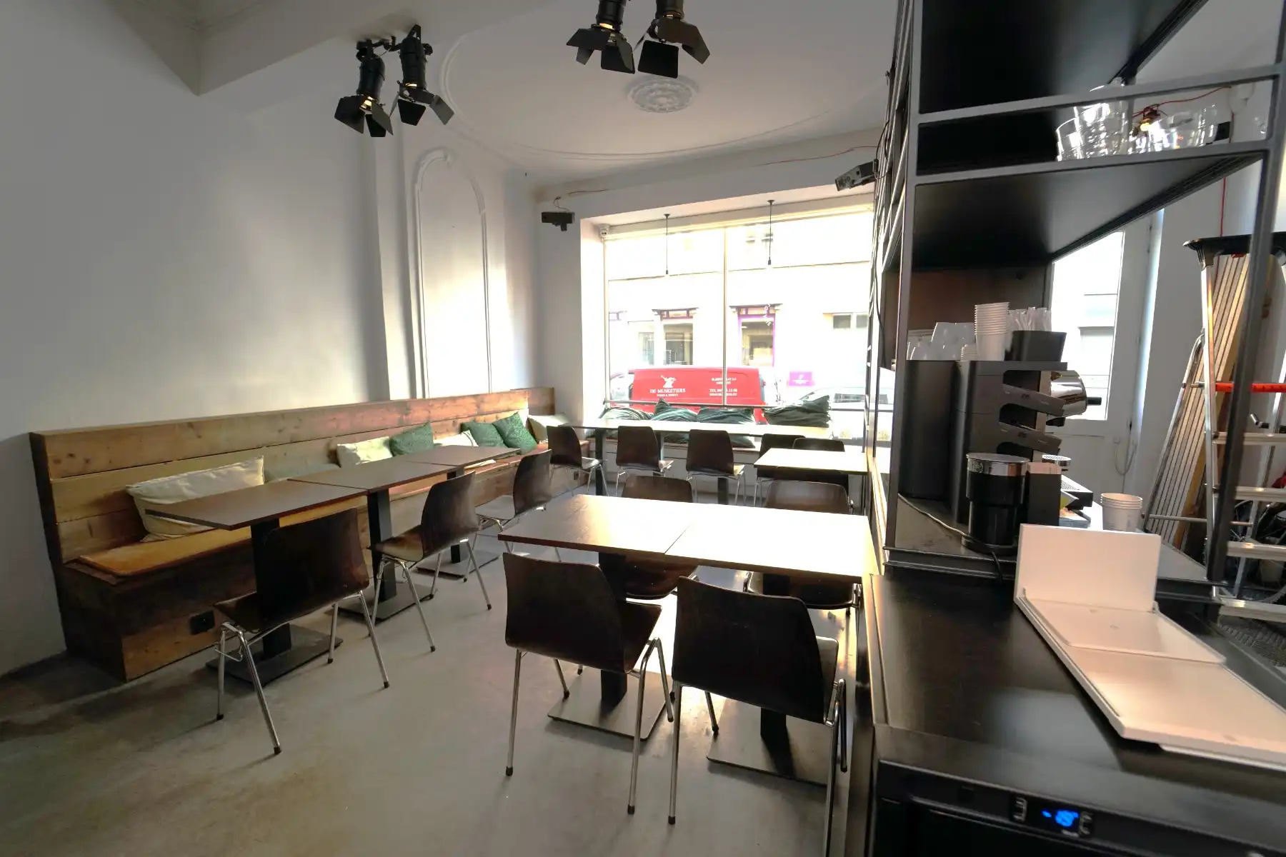 Charmante Horecazaak te Huur Centrum Gent foto 5