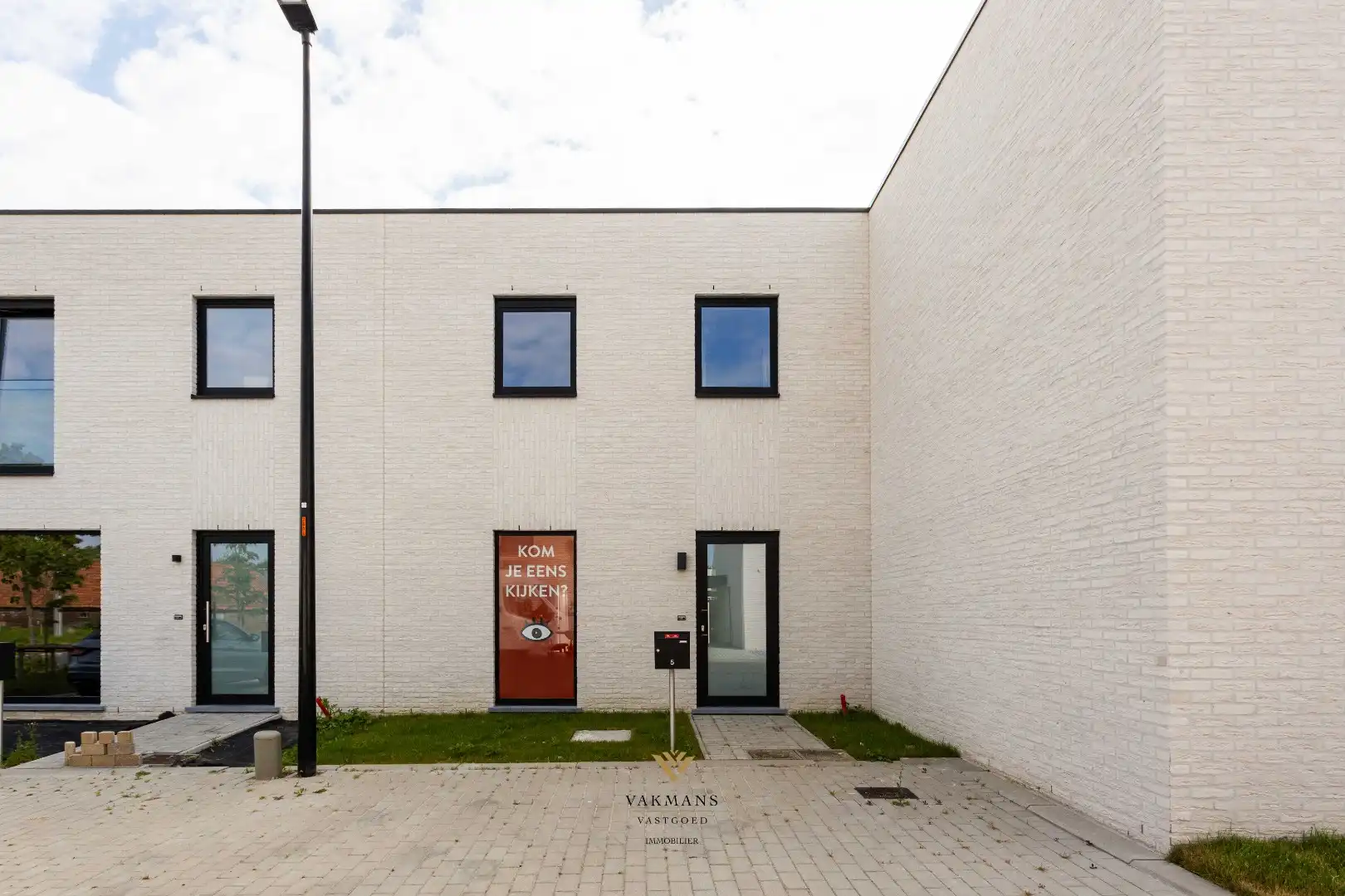 Super toffe woningen in rustige buurt foto {{pictureIndex}}