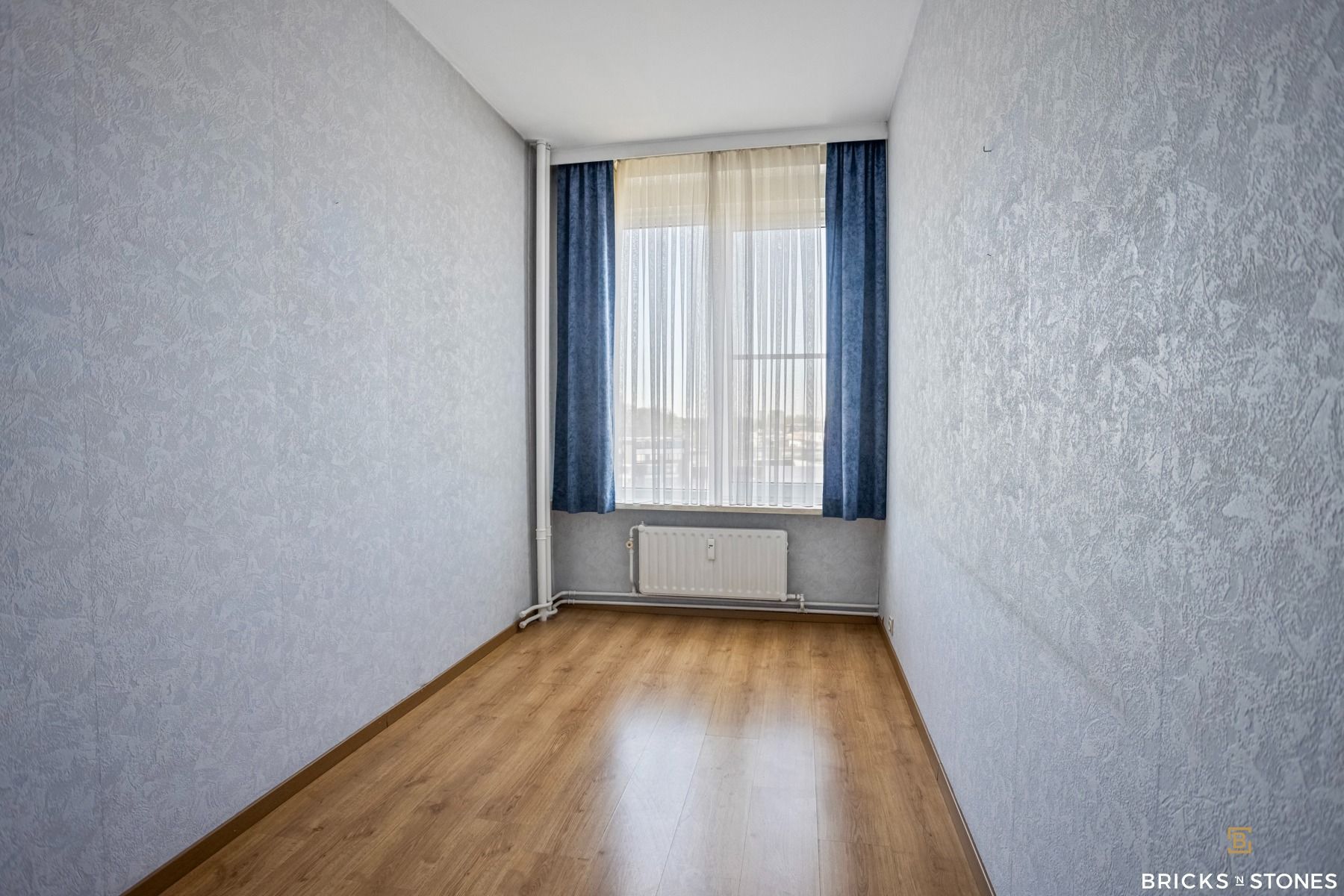 Ruim 3-slaapkamer appartement met terras en panoramisch zicht foto 13