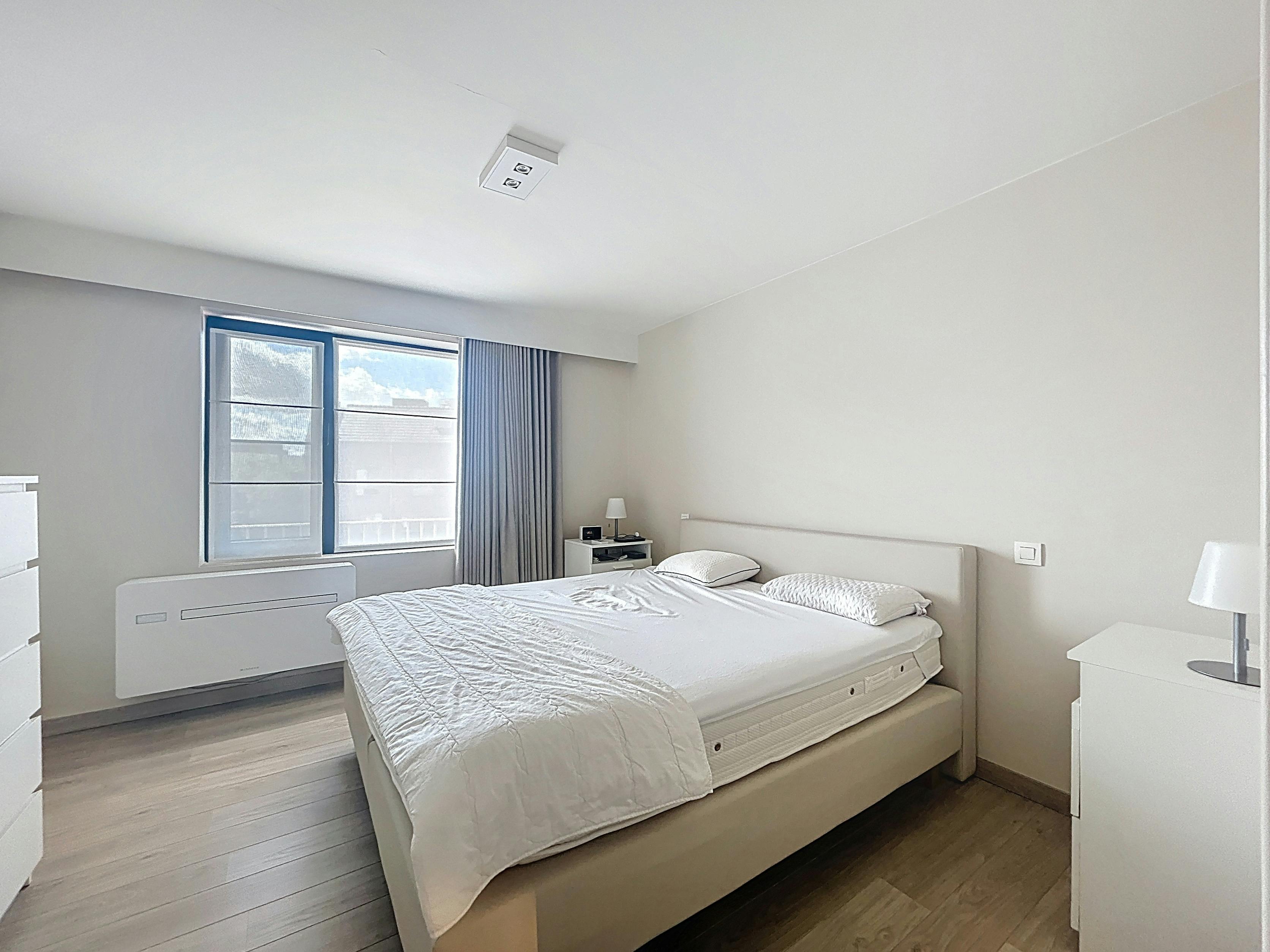 Bijzonder ruim appartement te huur centrum Waregem foto 10