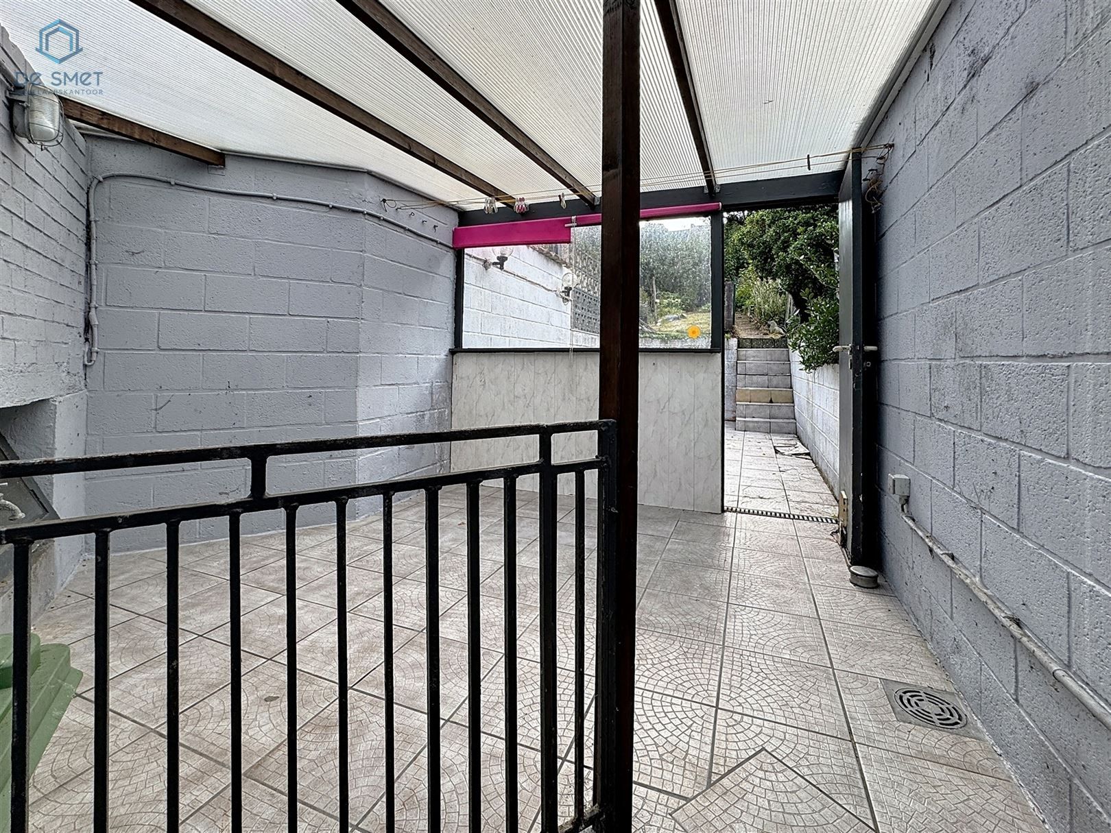 Te renoveren woning met 2 slaapkamers, terras én tuin hartje Geraardsbergen foto 11