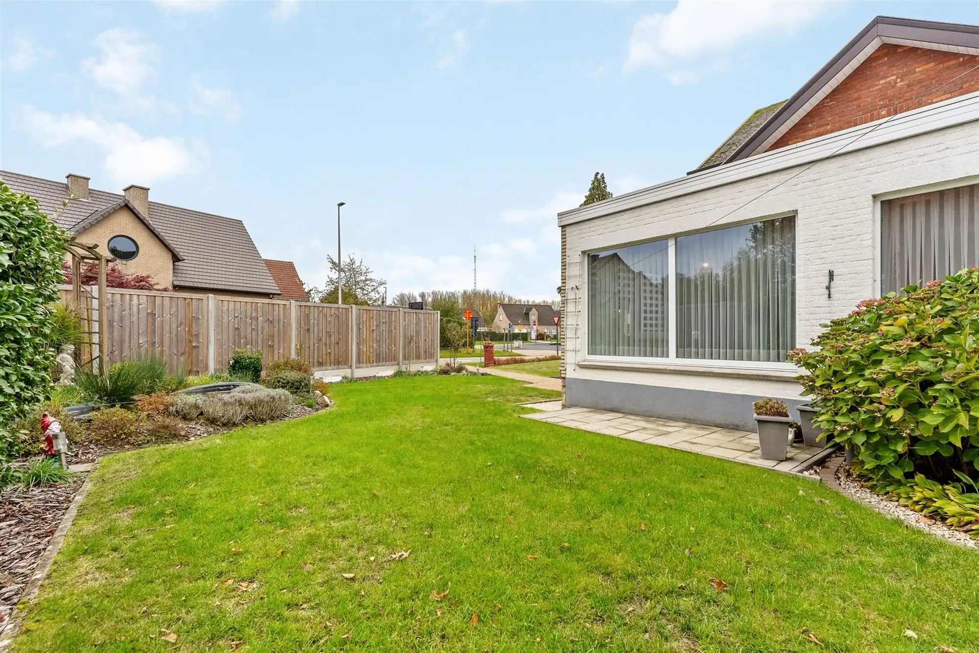 OP TE FRISSEN WONING MET 3 SLAAPKAMERS GELEGEN OP EEN PERCEEL VAN 4A89CA TE PAAL foto 27