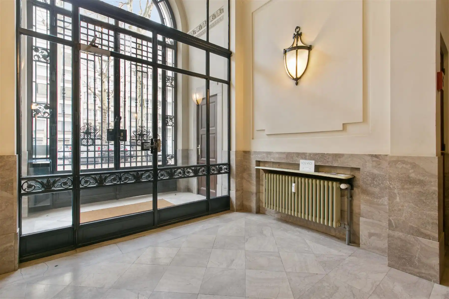 ANTWERPEN - Exclusief appartement in de befaamde buurt van het Stadspark foto 2