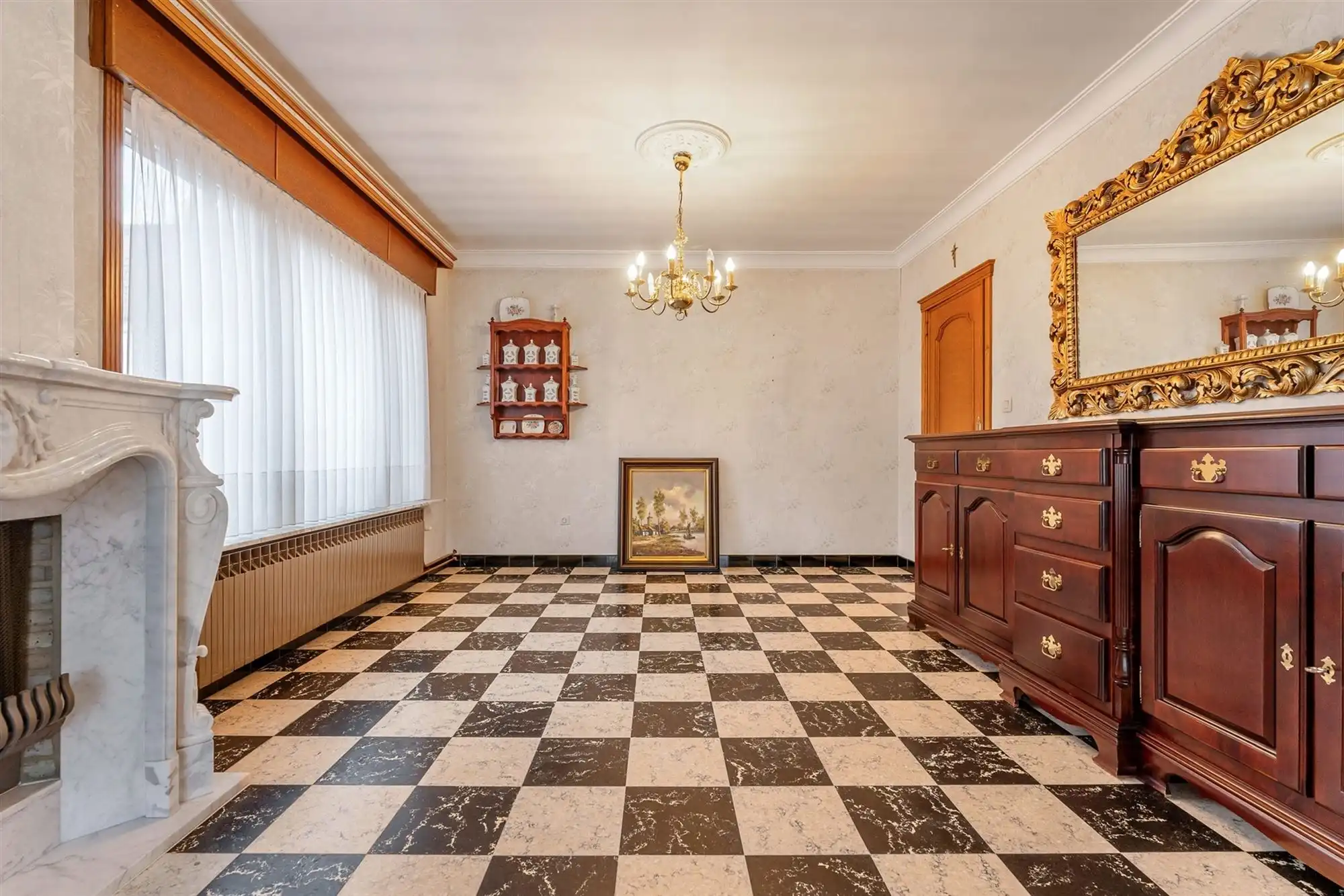 OP TE FRISSEN WONING MET 3 SLAAPKAMERS GELEGEN OP EEN PERCEEL VAN 4A89CA TE PAAL foto 5