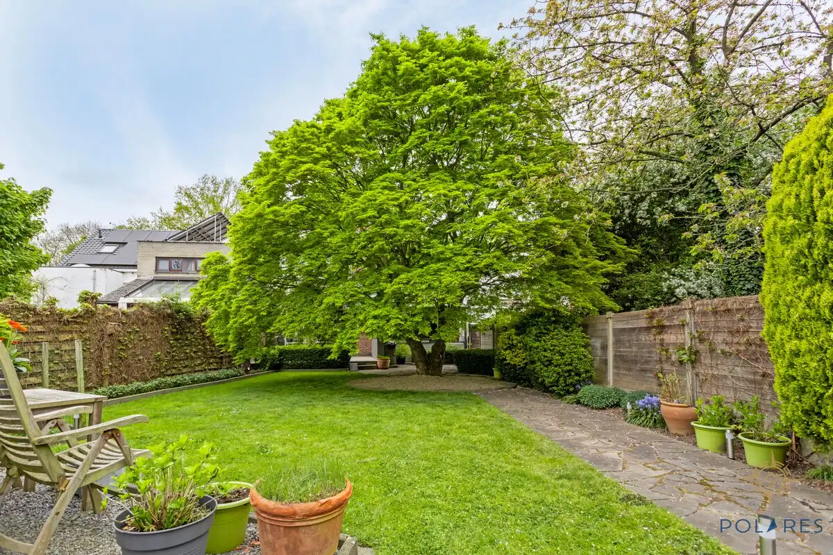 handelspand met ruime woning foto 48