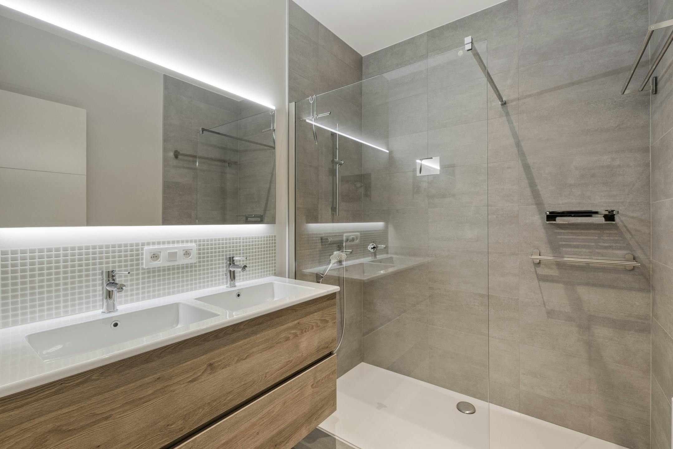 Uniek appartement met 2 slaapkamers en garage te koop in Eeklo foto 12