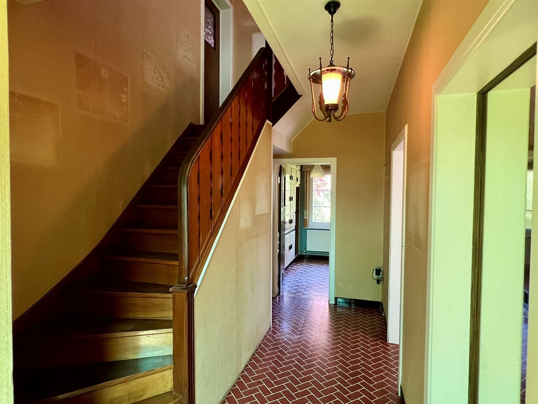 Ruime eigendom met woning, atelier en uitbreidingspotentieel  foto 7