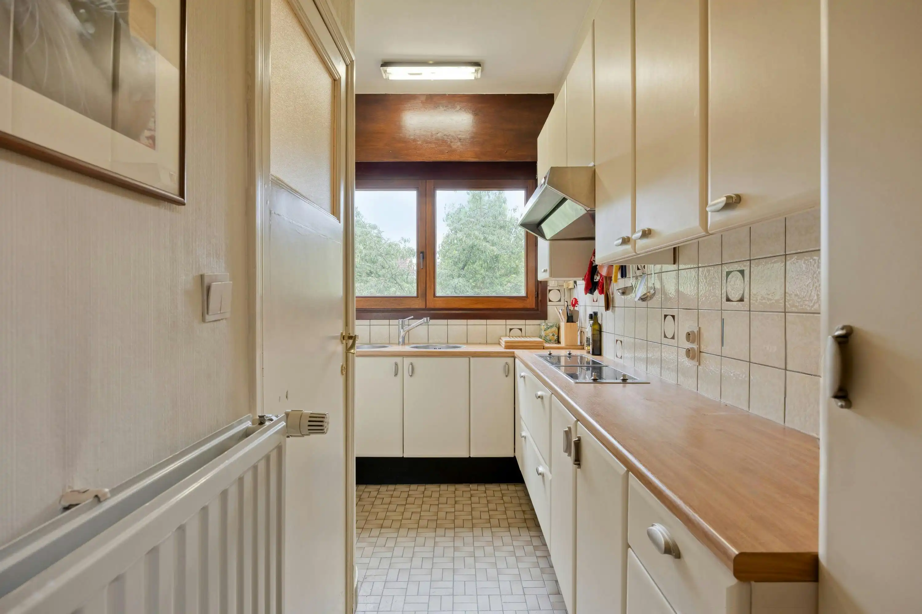 Op te frissen huis met 3 slaapkamers, tuin en garage te koop in Wilrijk foto 6