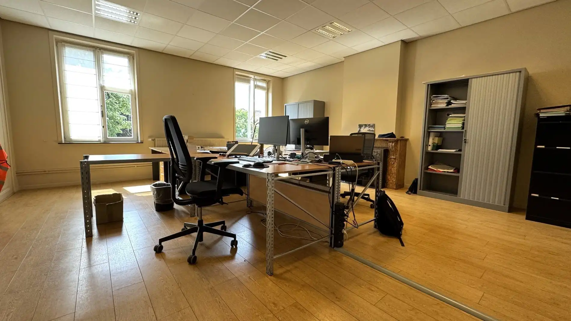 Kantoren te huur in riante herenwoning in centrum Gent foto 16