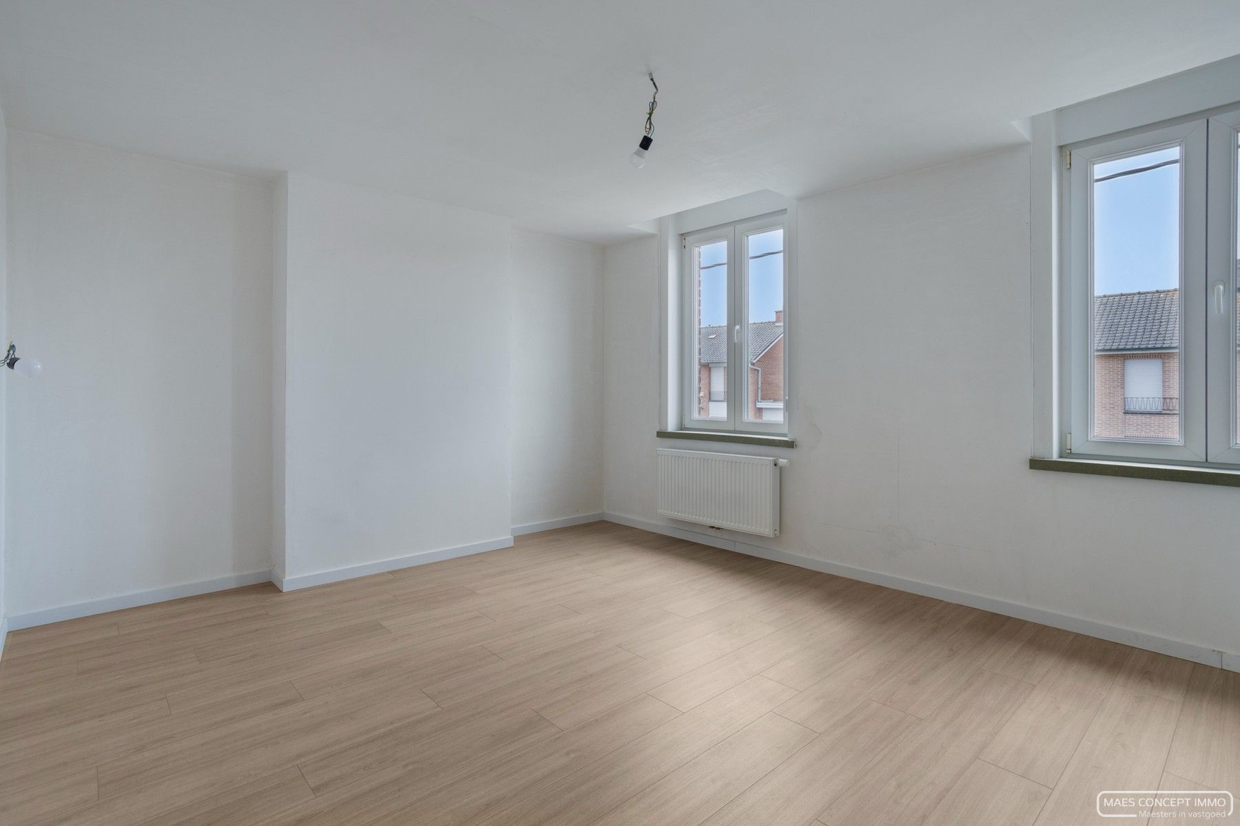 Gerenoveerde woning te koop te Vichte met uitweg foto 6
