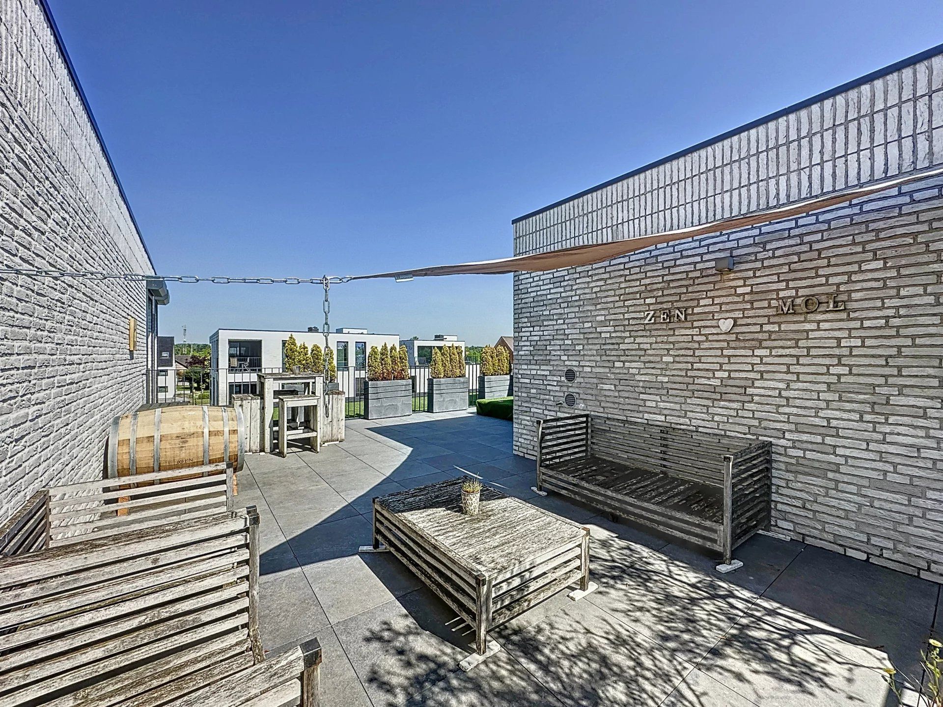 Modern dakappartement met 2 terrassen, prachtig uitzicht en luxueuze afwerking. foto 29
