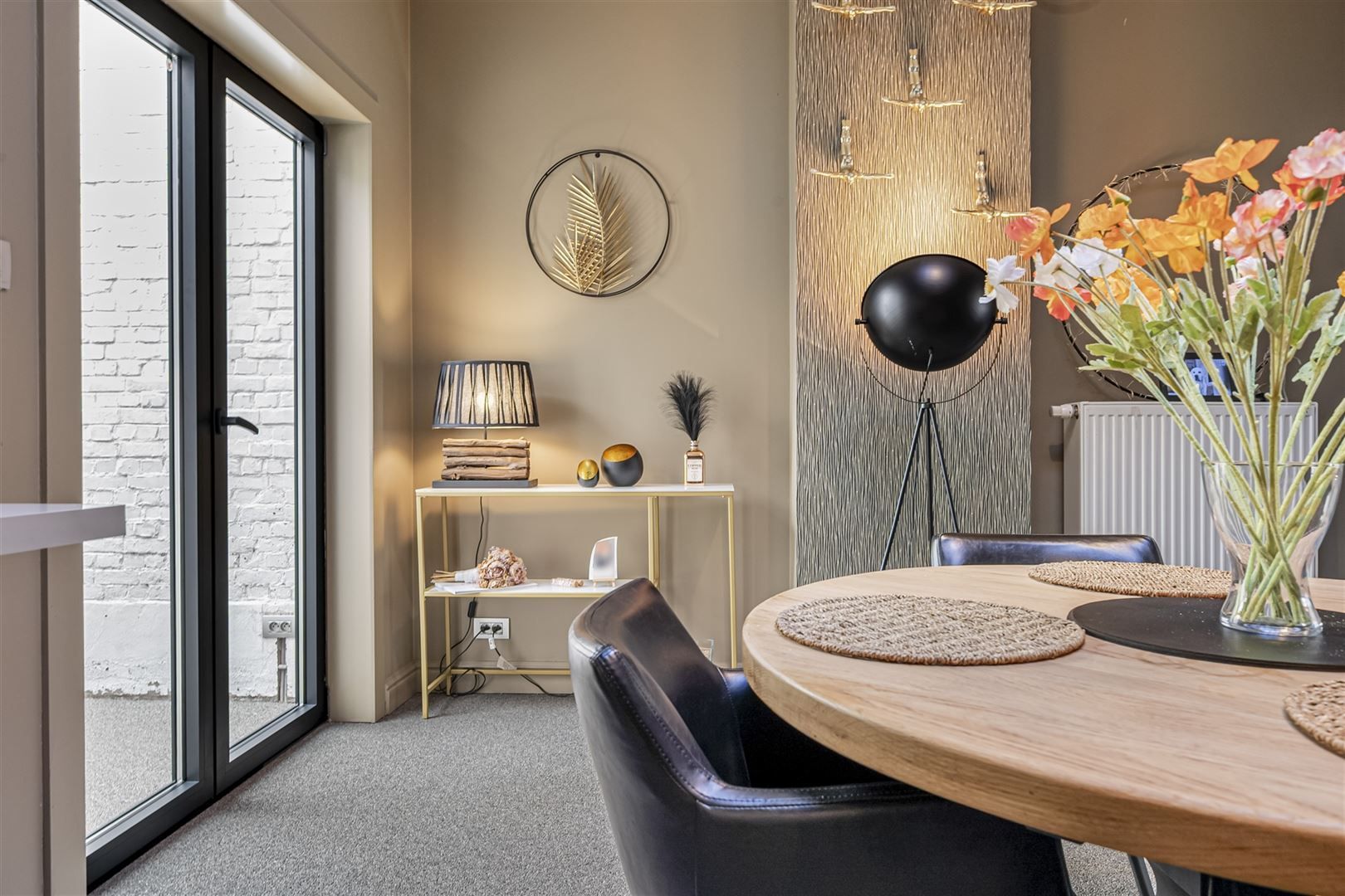 Instapklare karakterwoning met ziel en verrassende indeling foto 3