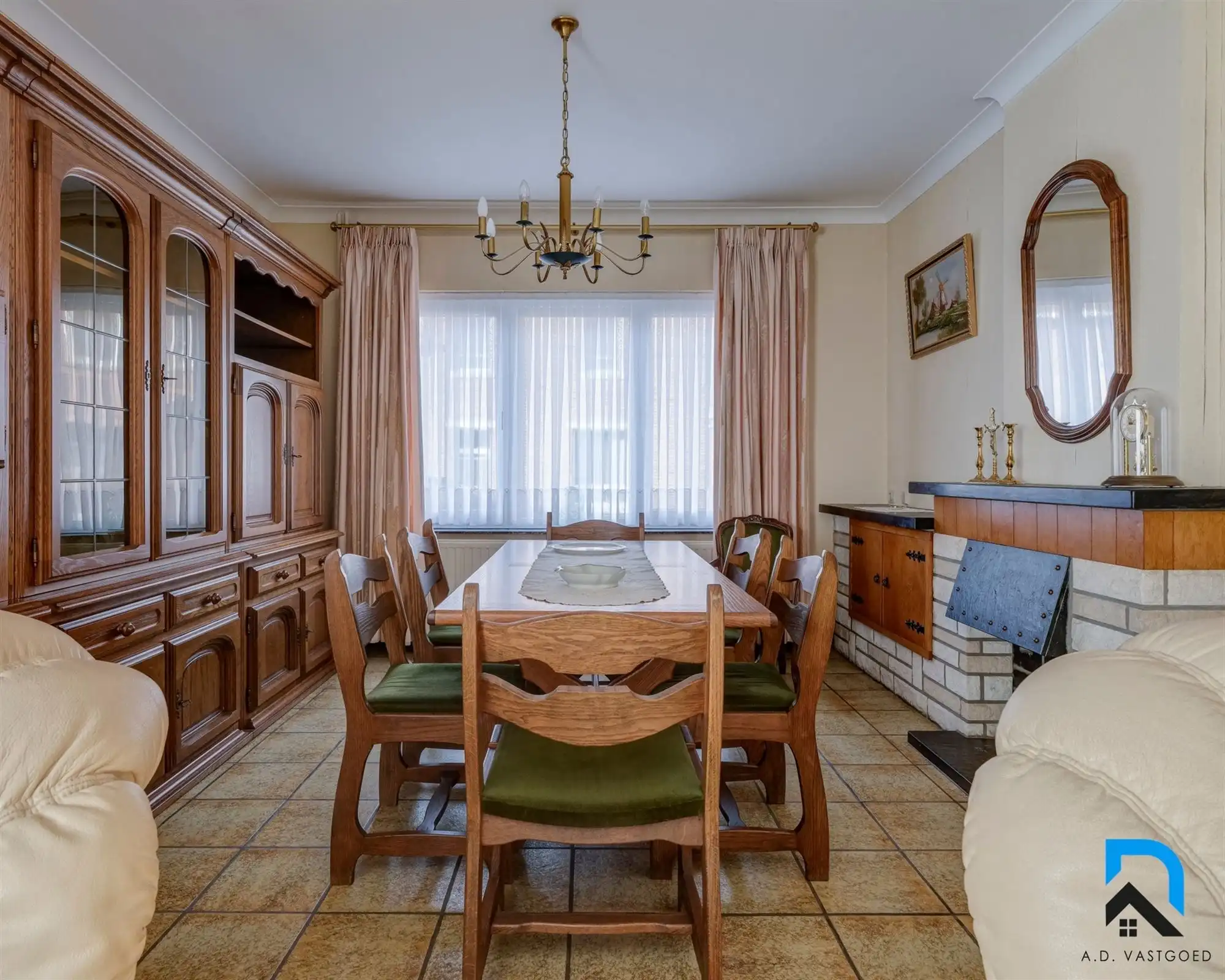 Mooie woning met grote tuin foto 5