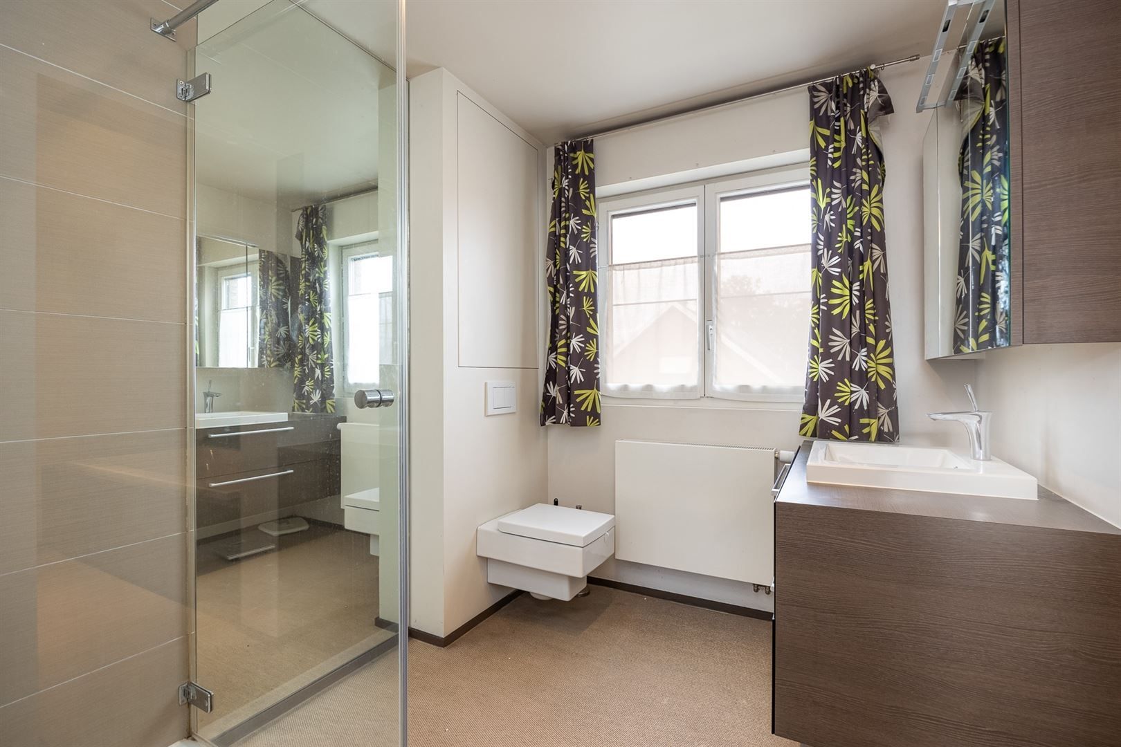 gerenoveerde landelijke woning in rustige wijk te Humbeek foto 16