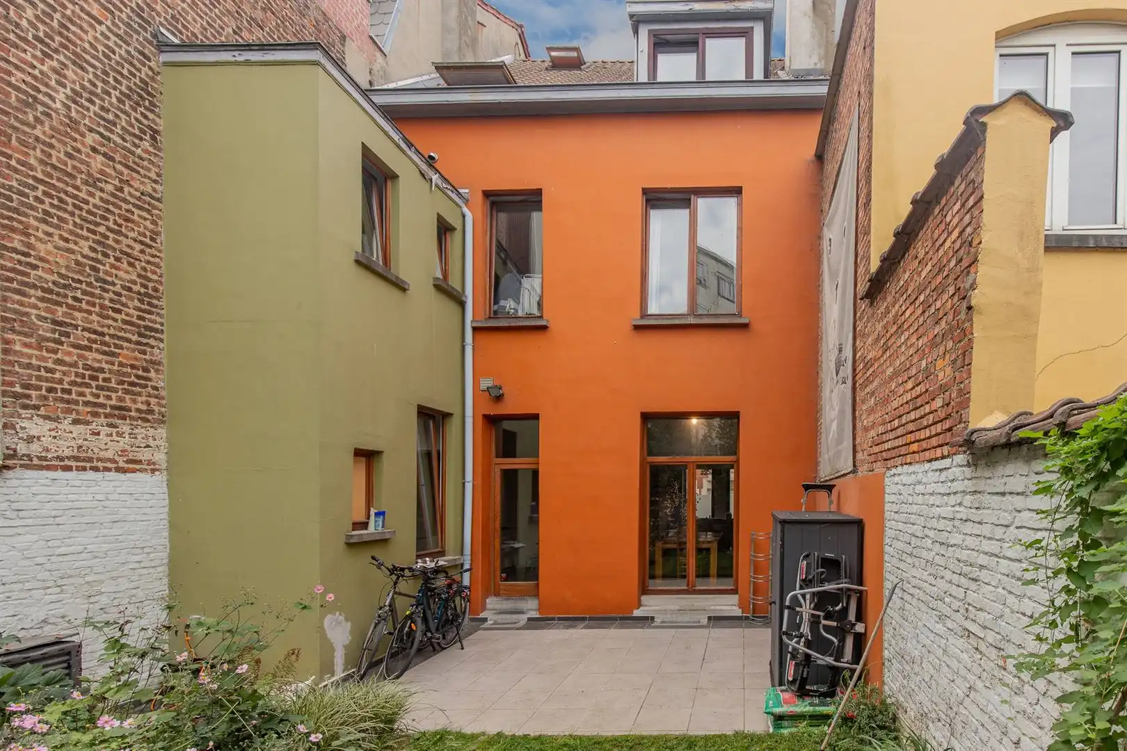 Karaktervol herenhuis met 4 slaapkamers, 2 badkamers en tuin op topligging in Jette foto 24