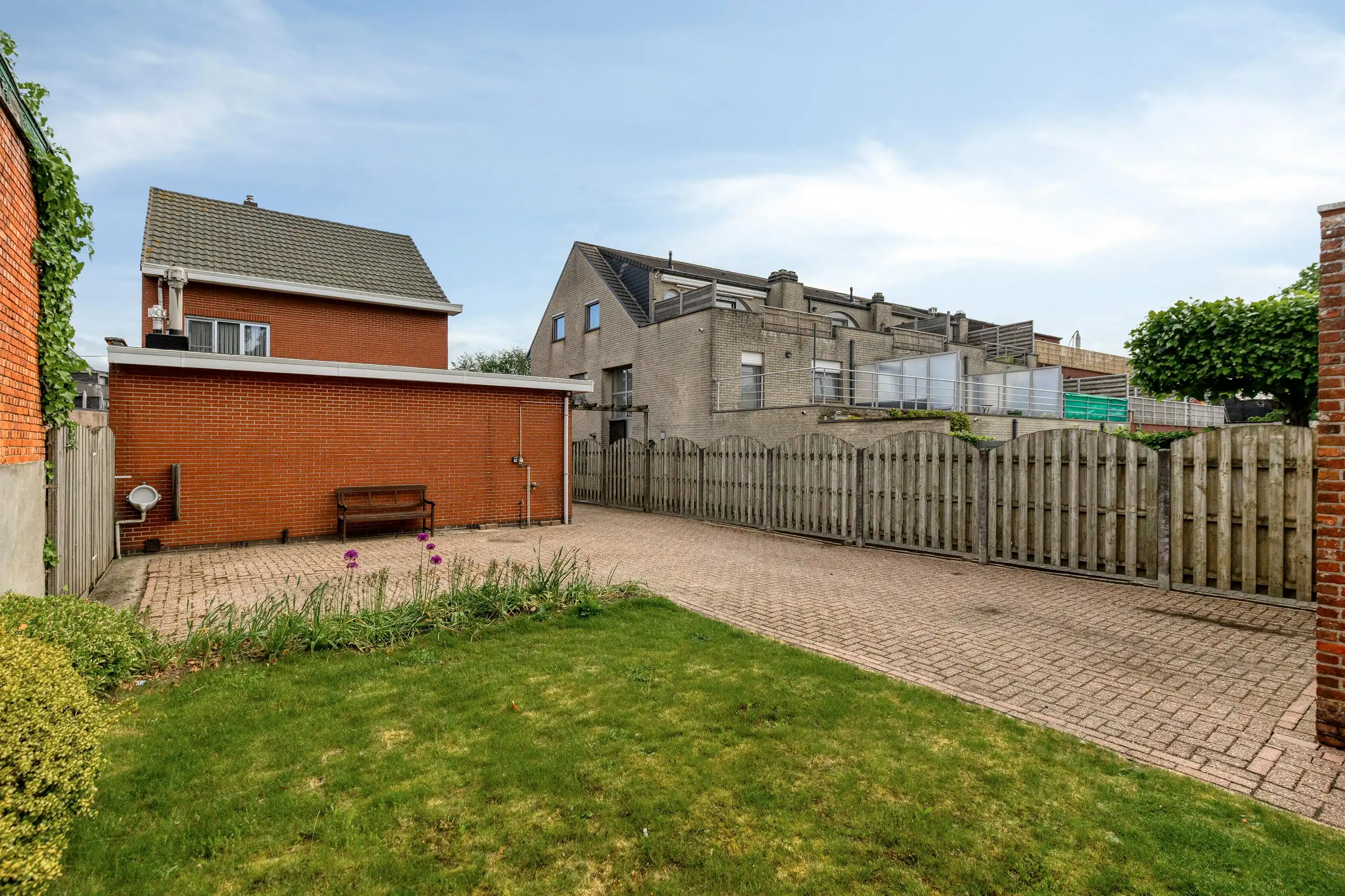 Huis met 4 slaapkamers en grote tuin te koop in Wuustwezel! foto 33