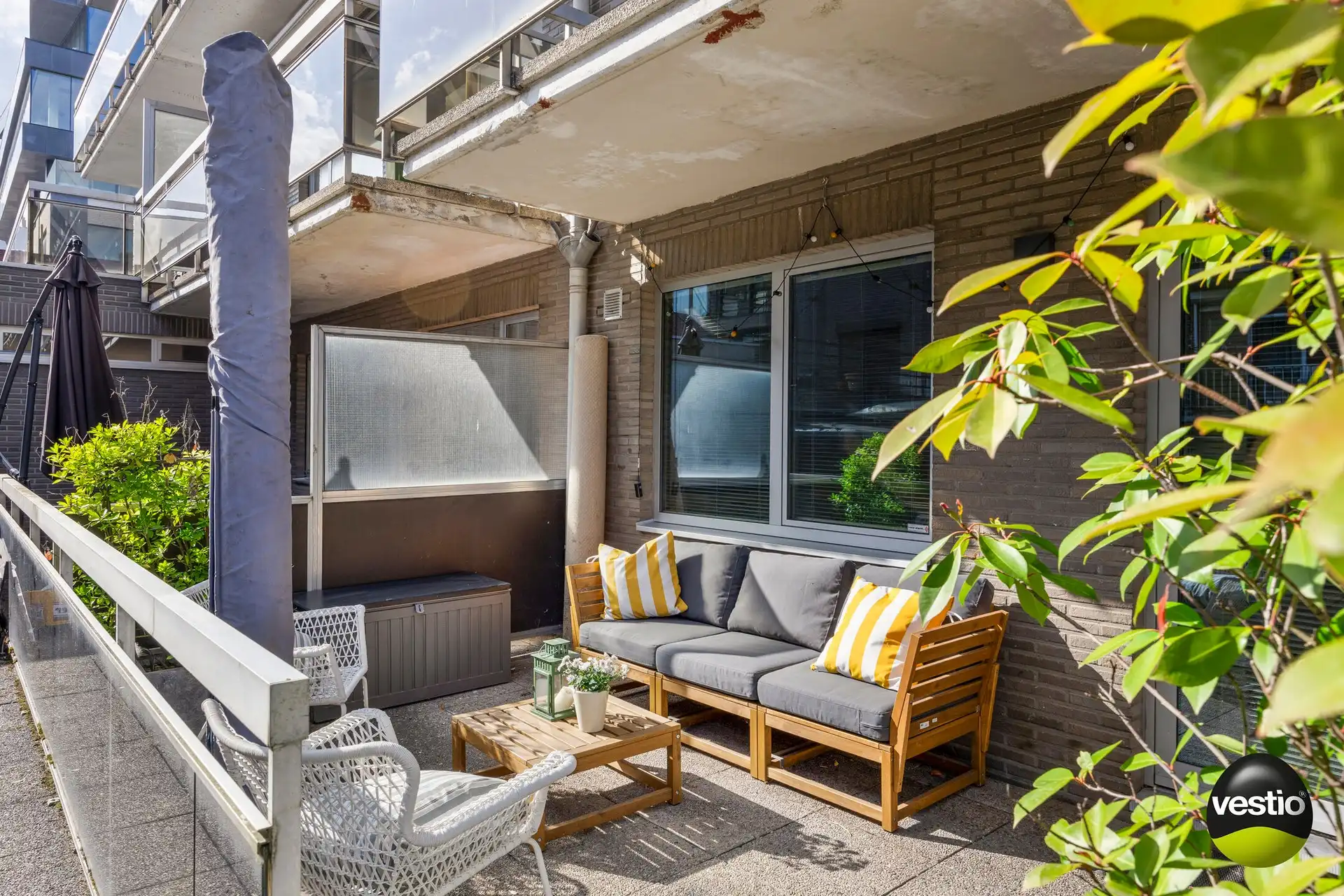 Leuke, gerenoveerde handelsruimte (ca. 80 m²) aan het Capucienenplein! foto 5