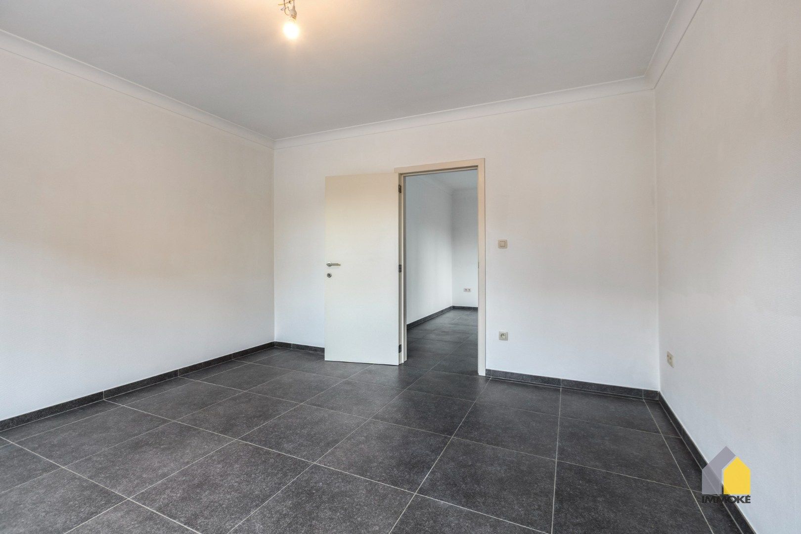 Energiezuinige woning op 3 a 14 ca met 3 slpk, 2 badkamers en knusse tuin. foto 13