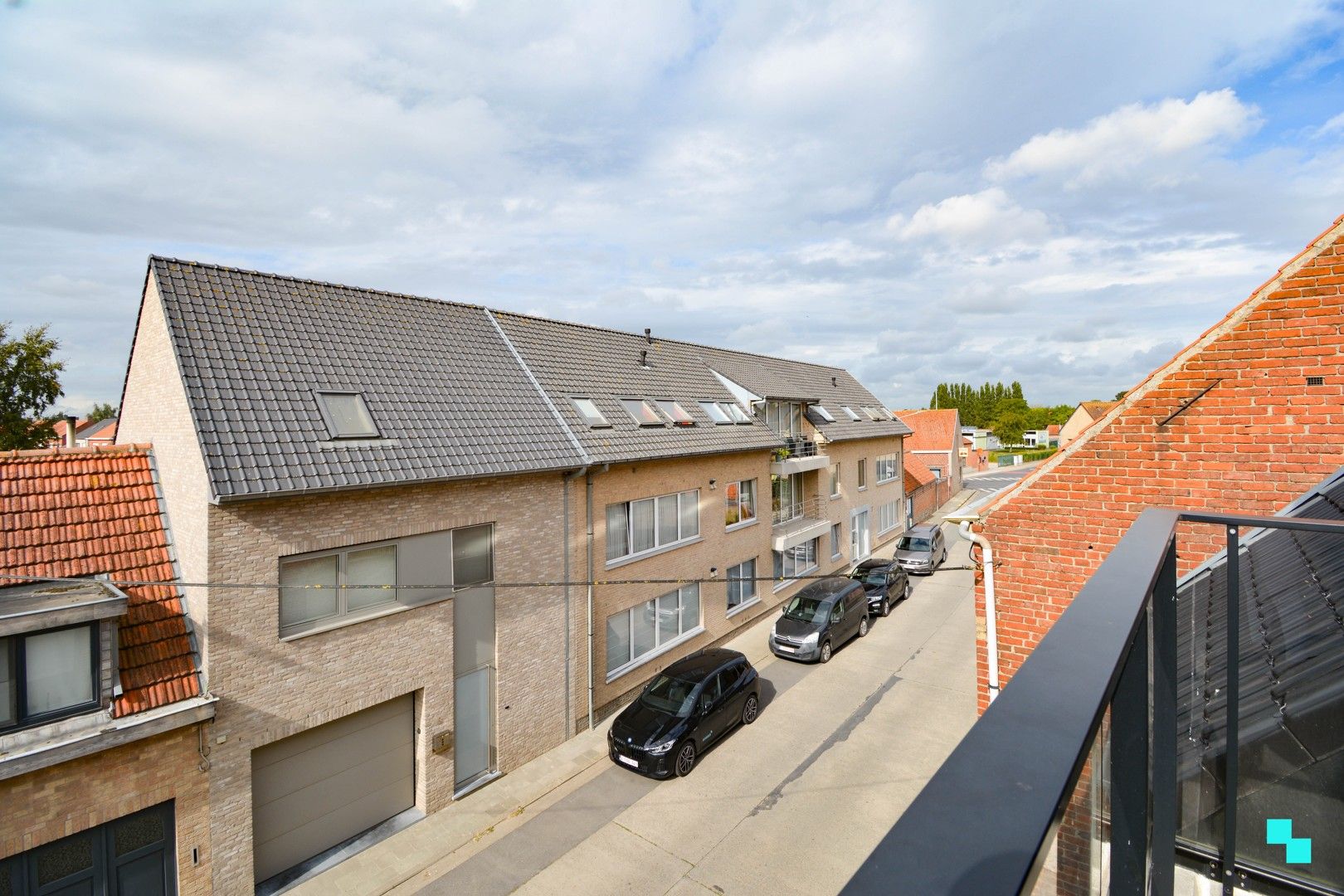 Ruim duplex appartement in hartje Langemark foto 6