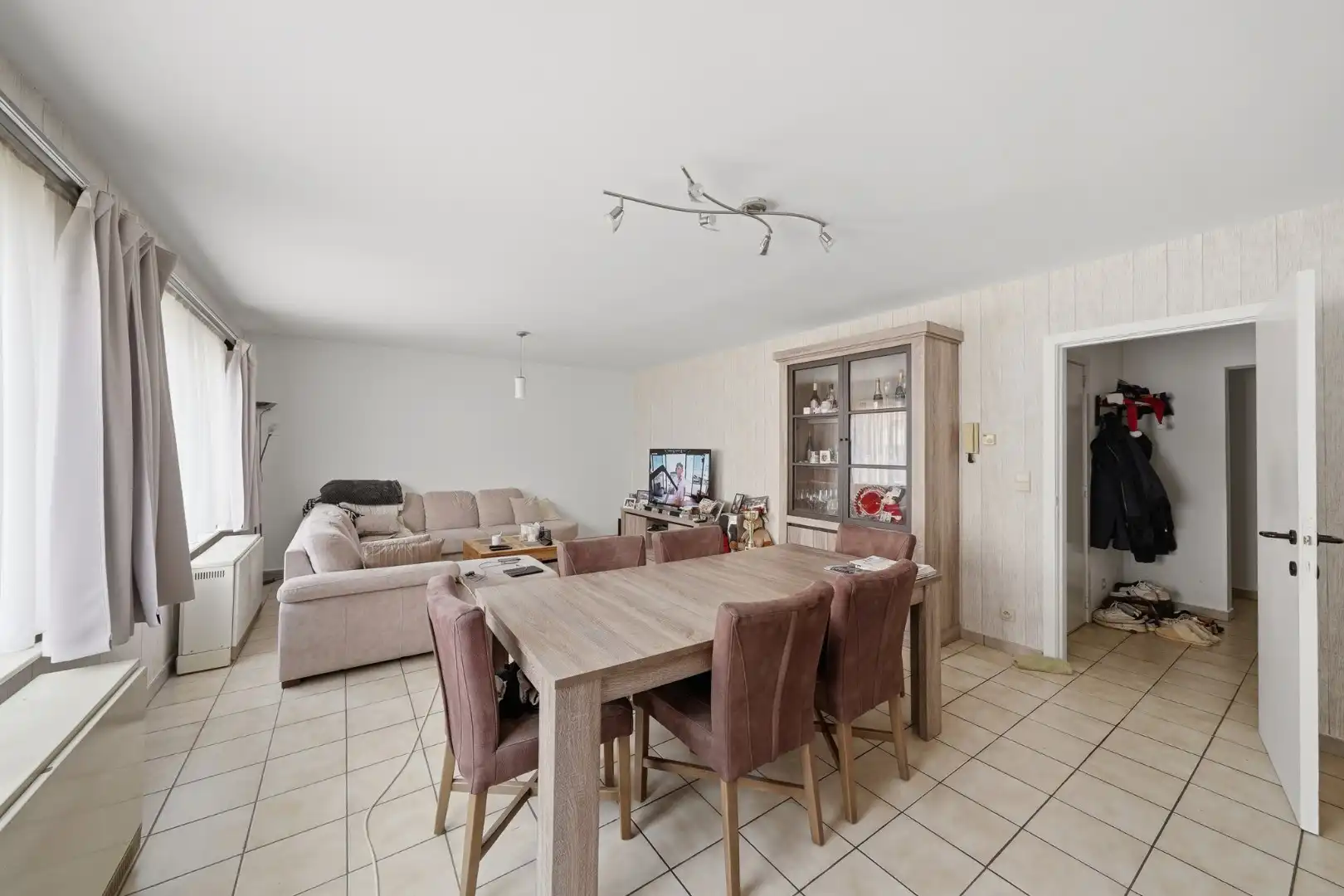 Gelijkvloers appartement met 3 slaapkamers en tuin te Oudenburg foto 9