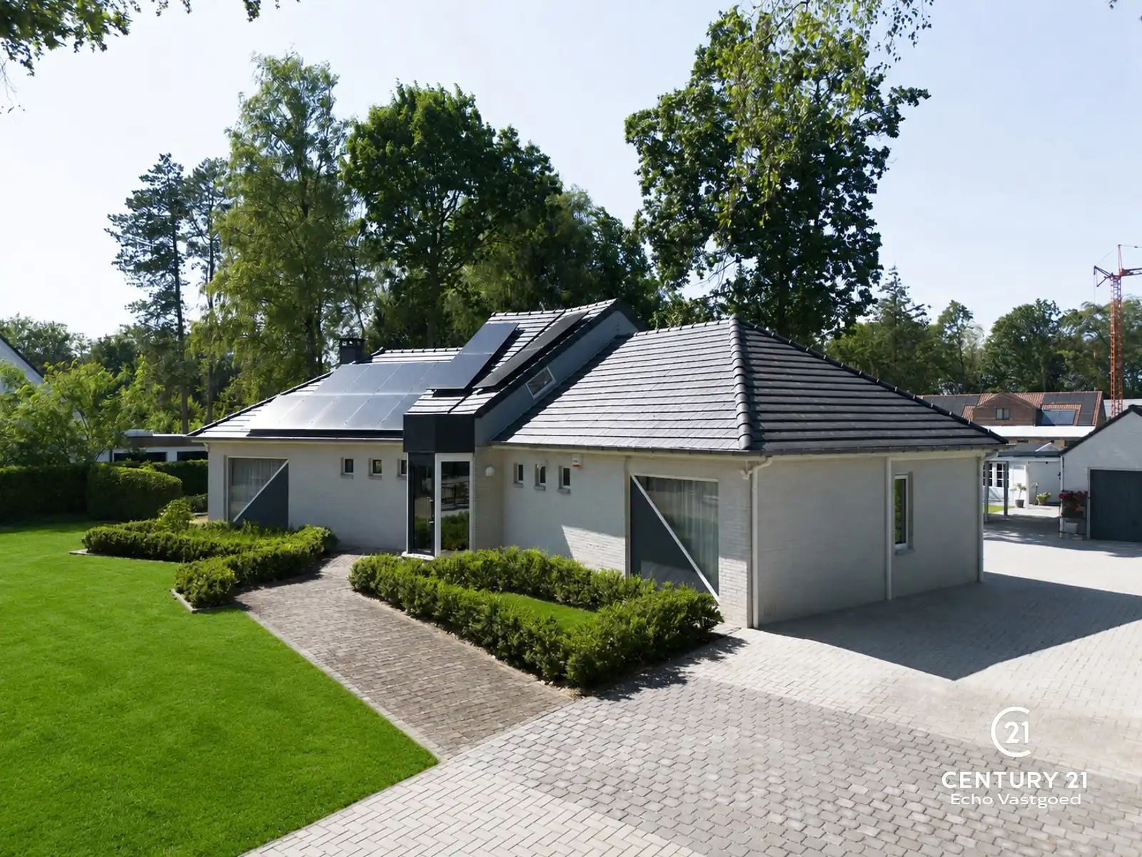 Onderhouden, energiezuinige gelijkvl. villa met mooie tuin foto 5