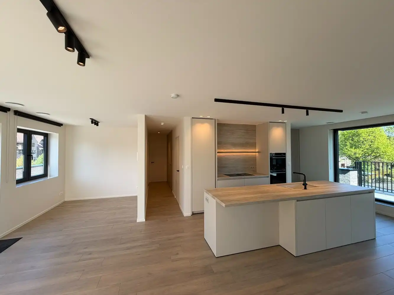 Genk, Weg naar As 194 bus 21: Luxueus en energieneutraal nieuwbouwappartement met 1 slaapkamer en 2 grote terrassen ! foto 11