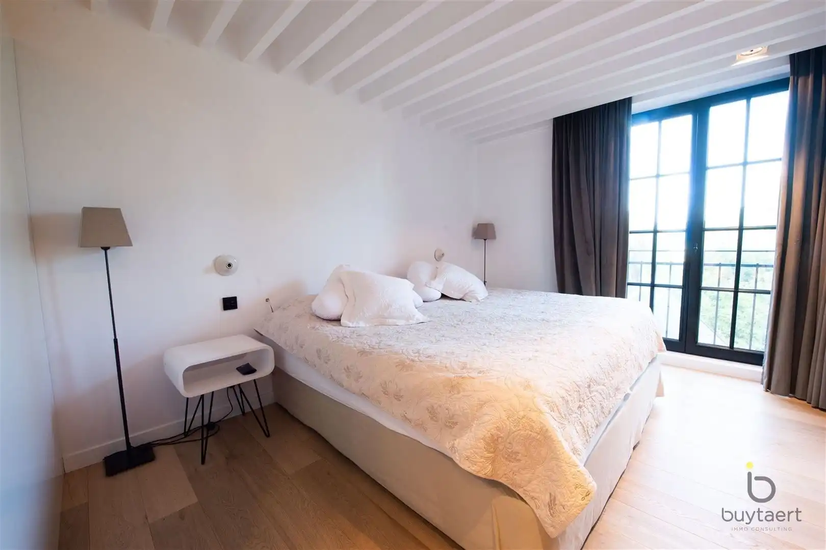Luxe duplex appartement in hartje Schilde. foto 16