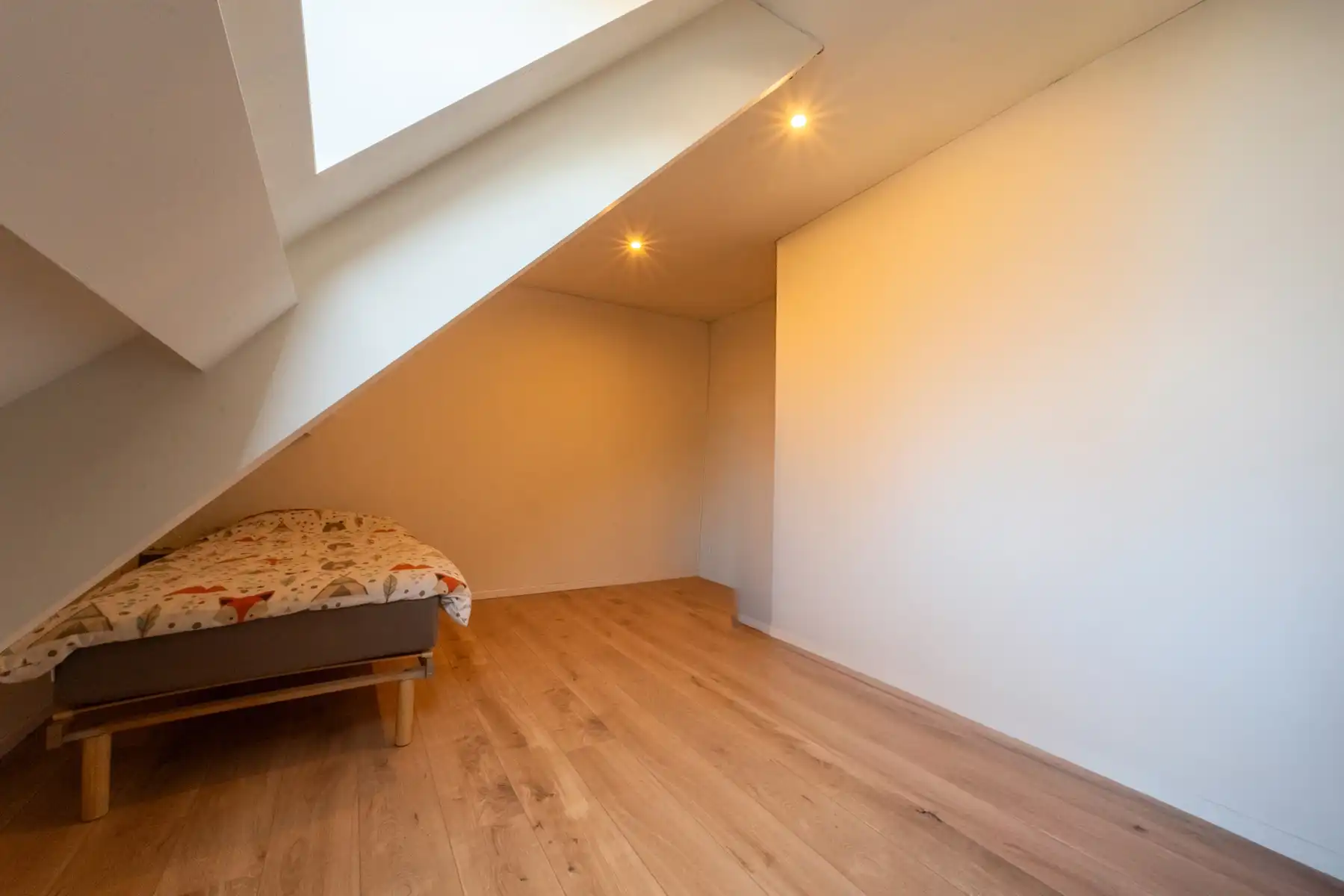 Ruime woning met bijgebouw en uitzicht op het Drongengoed foto 29