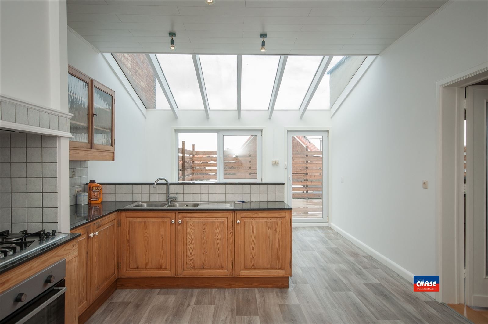 Knap appartement met 2 slaapkamers met groot terras foto 5