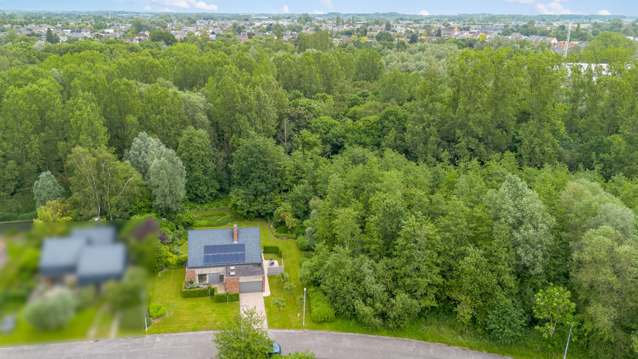 Energiezuinige villa met privé bos en prachtige tuin. foto 23