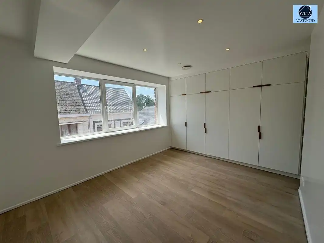 GERENOVEERD APPARTEMENT MET 2 SLAAPKAMERS foto 12