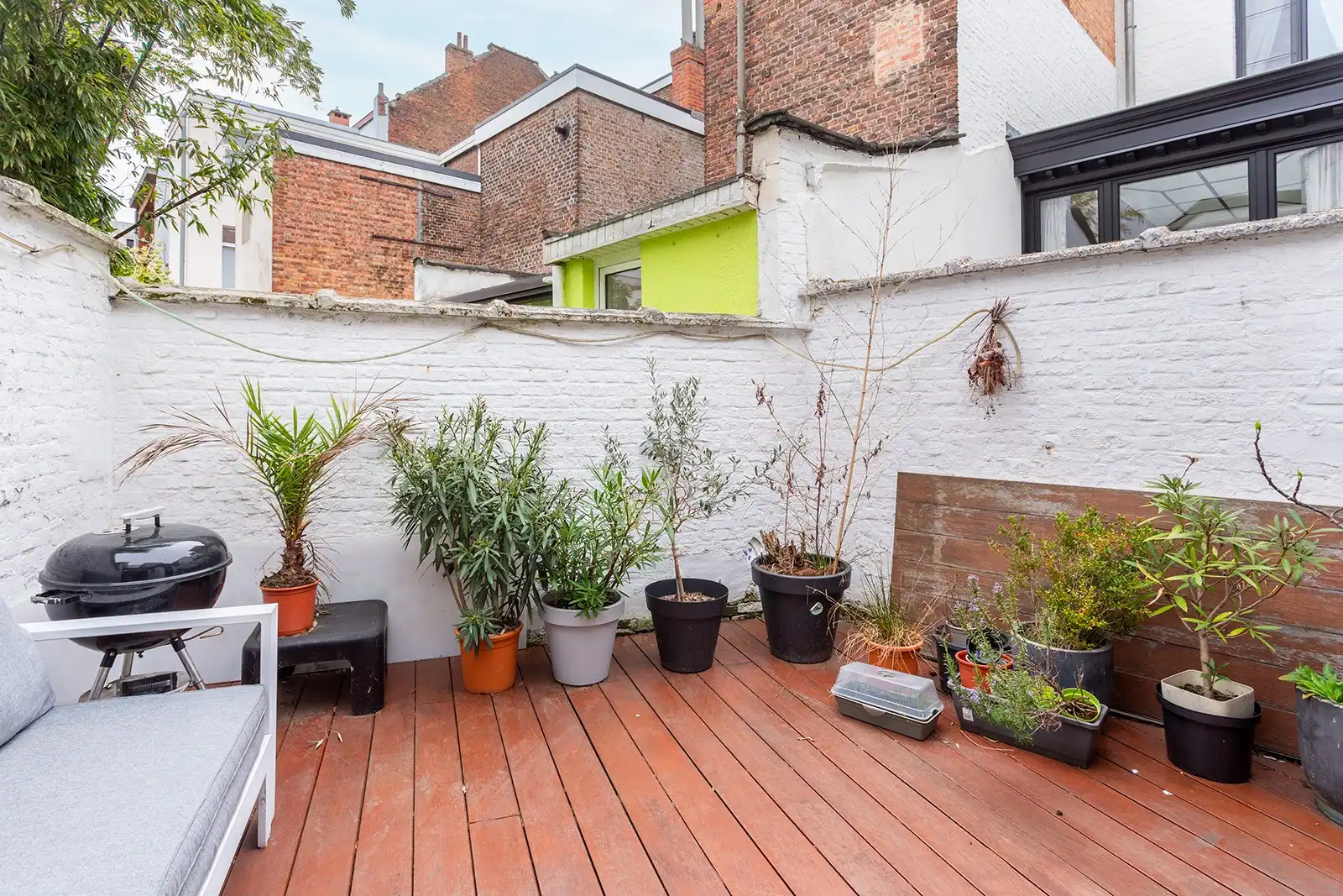 Charmante authentieke woning met 3 slaapkamers en stadstuin nabij Markgravelei foto 11