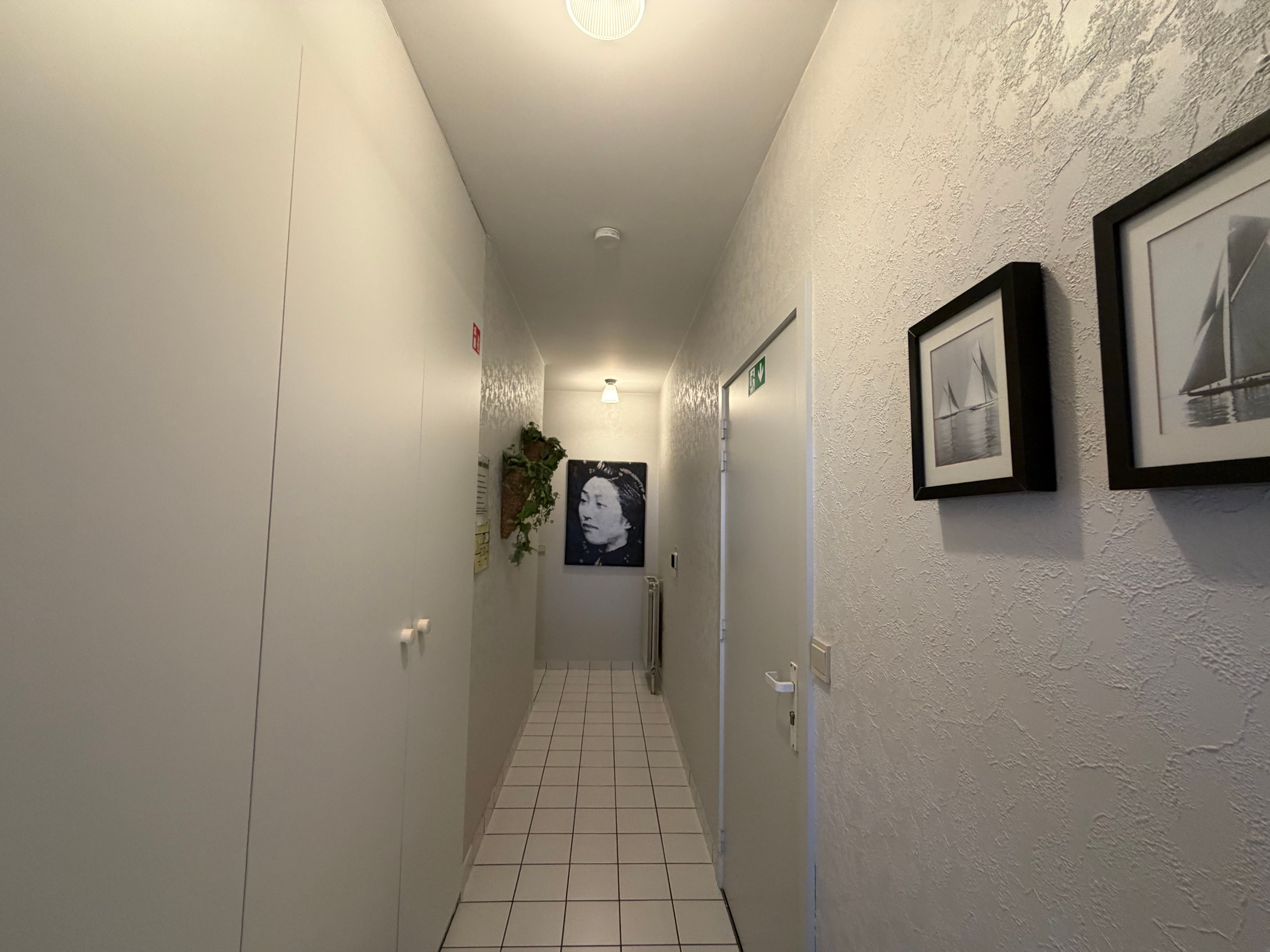 Instapklaar en gemeubeld appartement met één slaapkamer, gelegen op een toplocatie in Blankenberge met uitzonderlijk zicht. foto 11