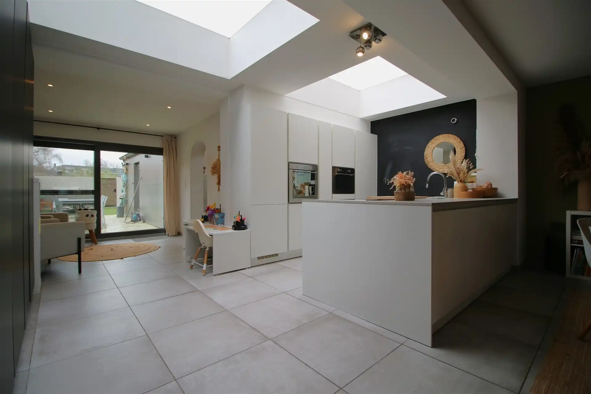 Mooi gerenoveerde woning 3 slpk & tuin foto 6