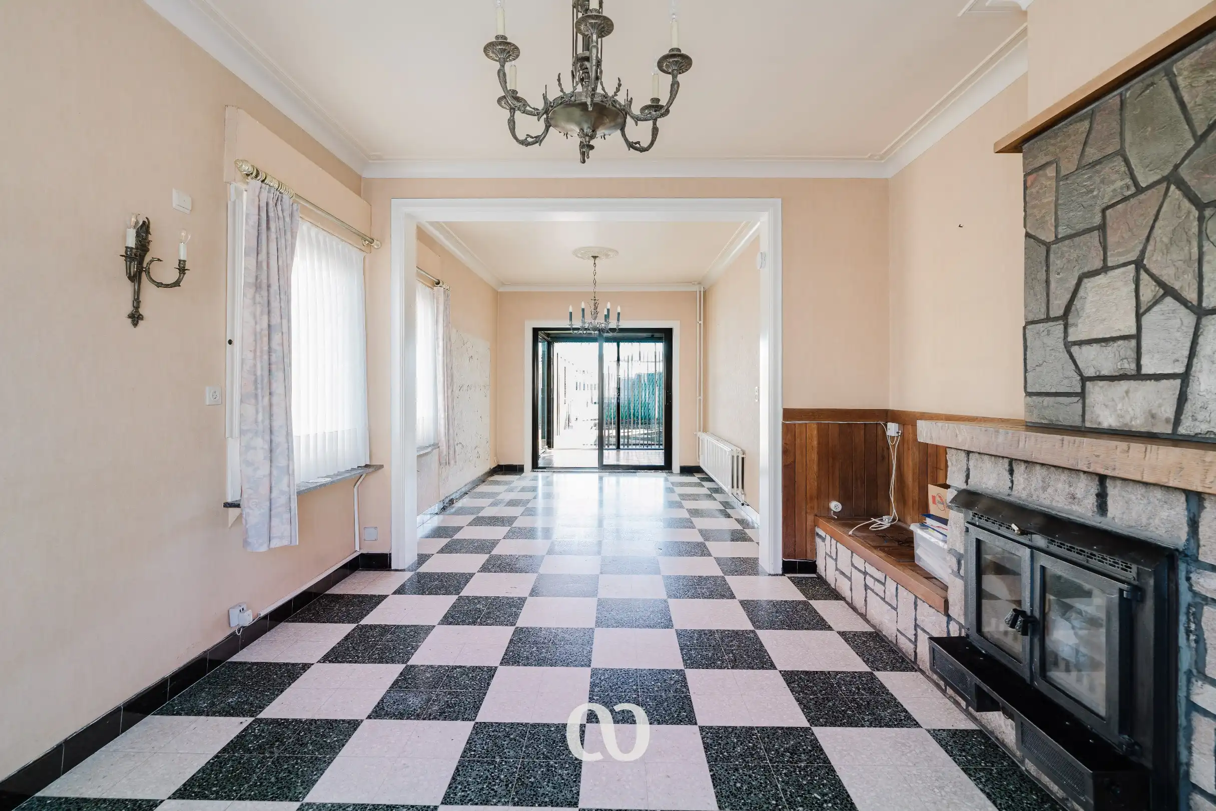 Stevige gezinswoning met tuin en garage nabij het centrum van Oudenaarde foto 4