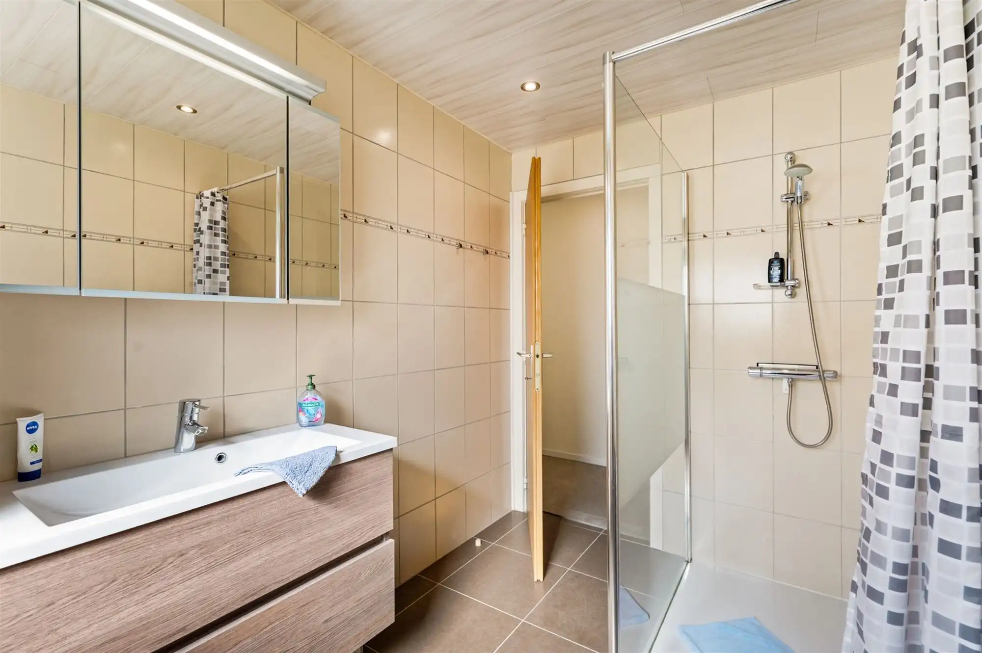 Gelijkvloerse woning in uitstekende staat, nabij het centrum van Bonheiden foto 10