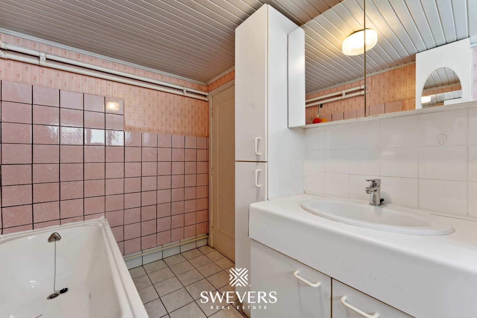 Ruimte en renovatiepotentieel in Tessenderlo-Ham foto 19