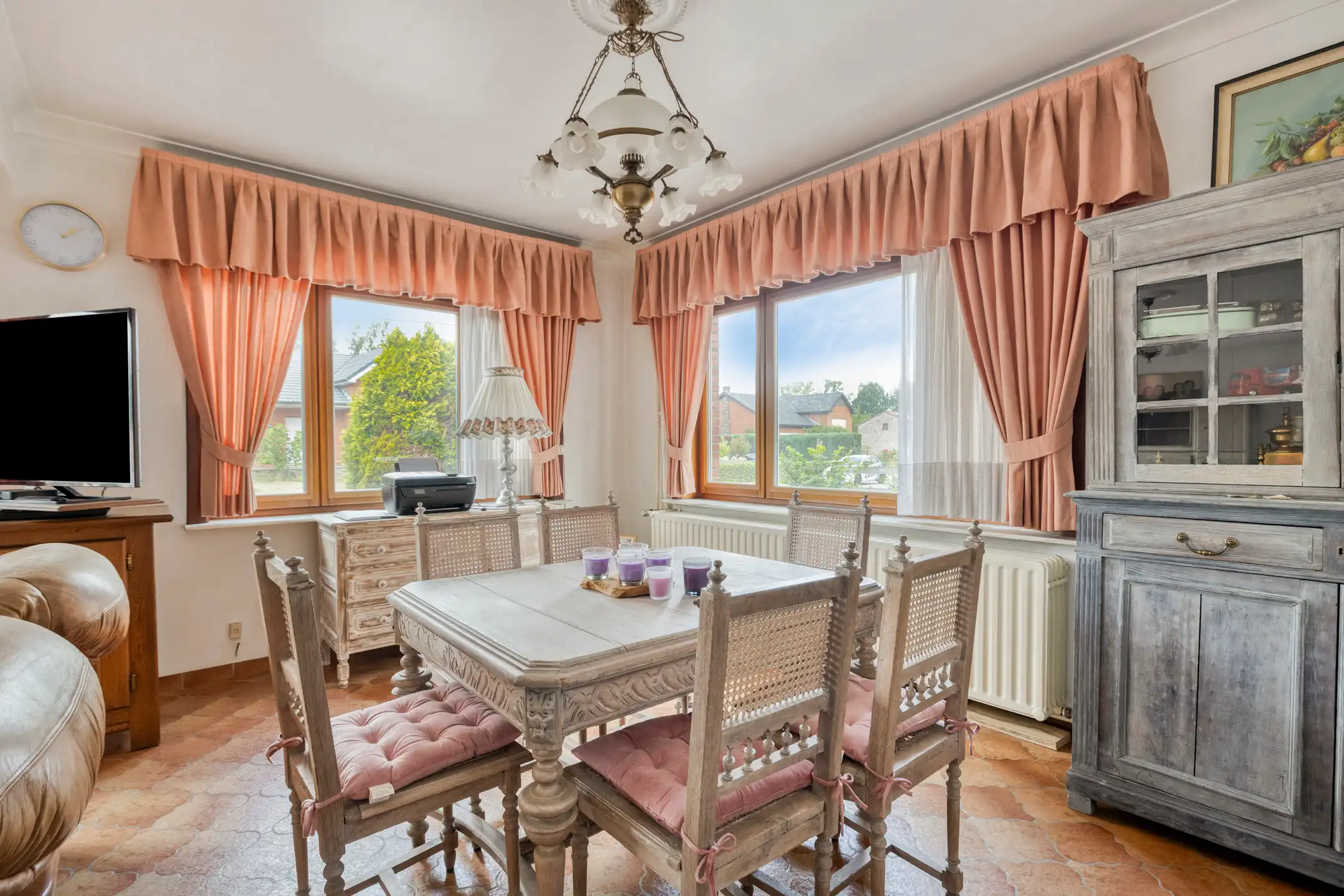 Te renoveren woning met 3 slaapkamers op 11are foto 6